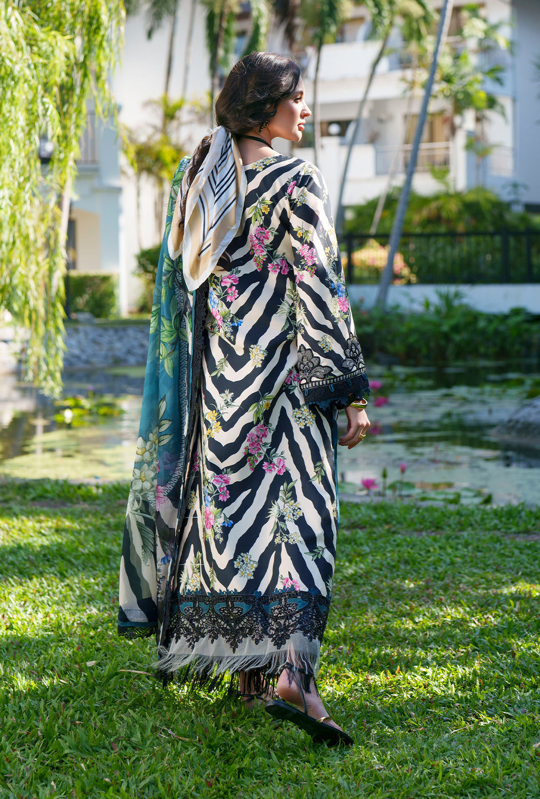 AJR Couture | Printed Chikankari 26 | Iris - House Of Hania