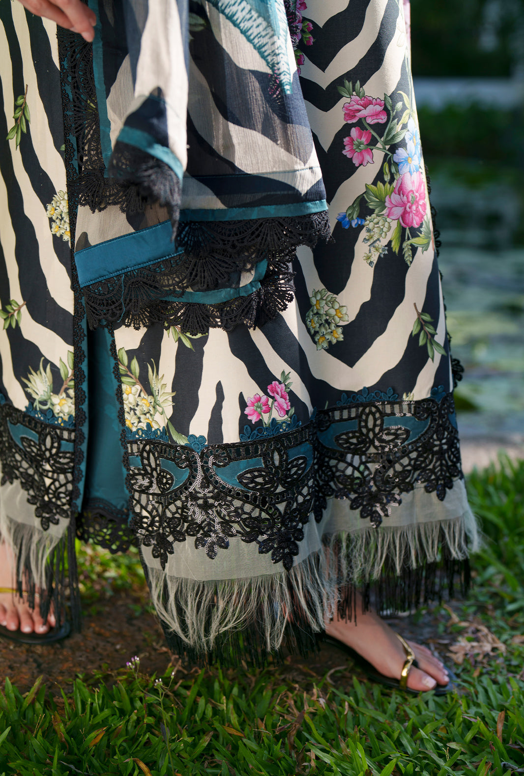 AJR Couture | Printed Chikankari 26 | Iris - House Of Hania