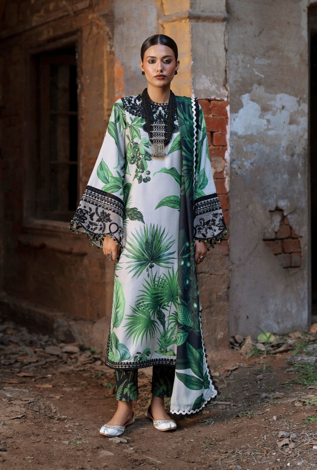 AJR Couture | Sard Sham | Gulbahar - House Of Hania