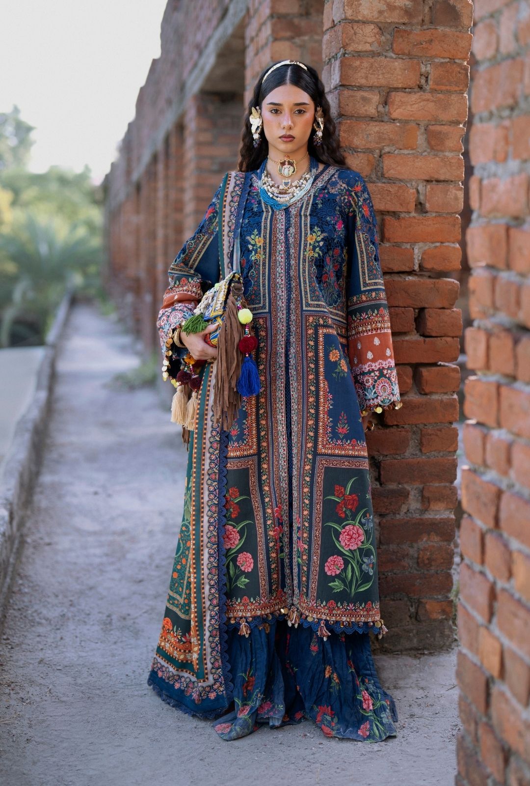 AJR Couture | Sard Sham | Kaneez - House Of Hania