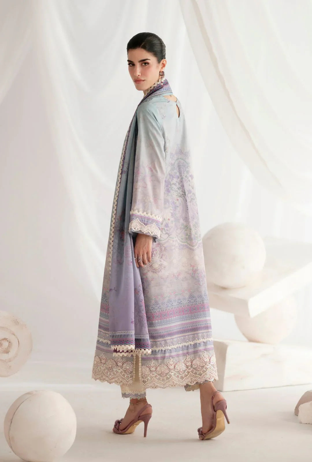 AJR couture | Garden Whisper | EVARA - House Of Hania