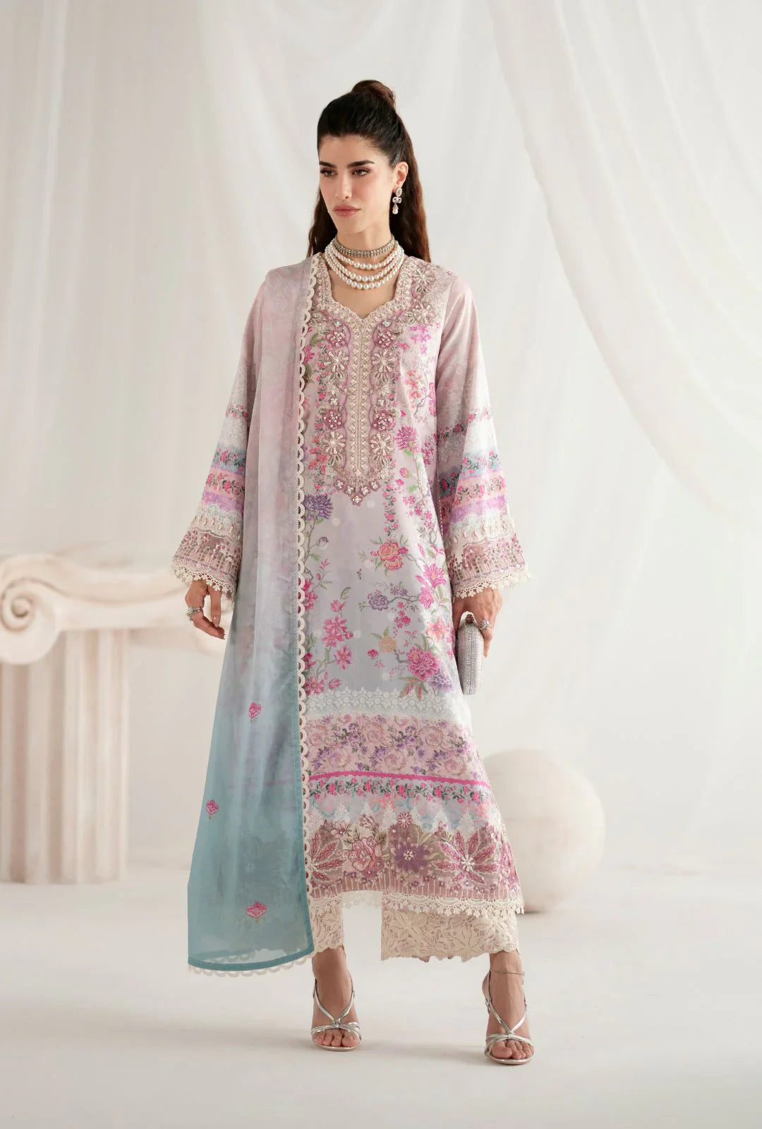 AJR couture | Garden Whisper | FLORIS - House Of Hania