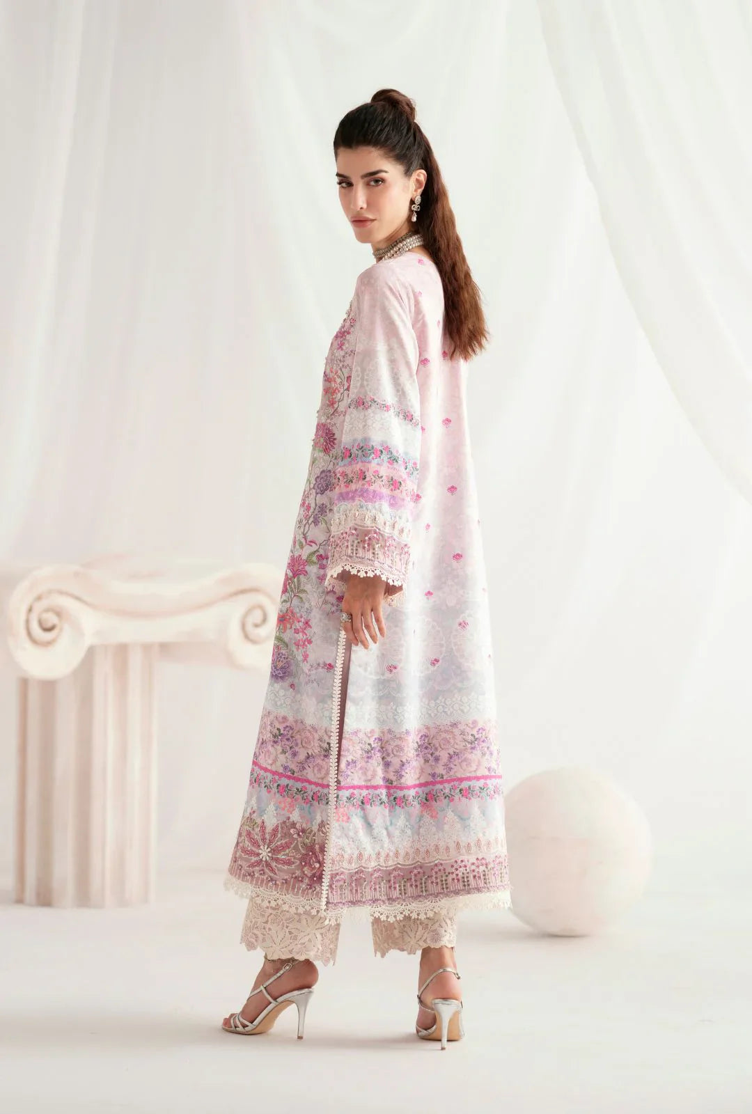 AJR couture | Garden Whisper | FLORIS - House Of Hania