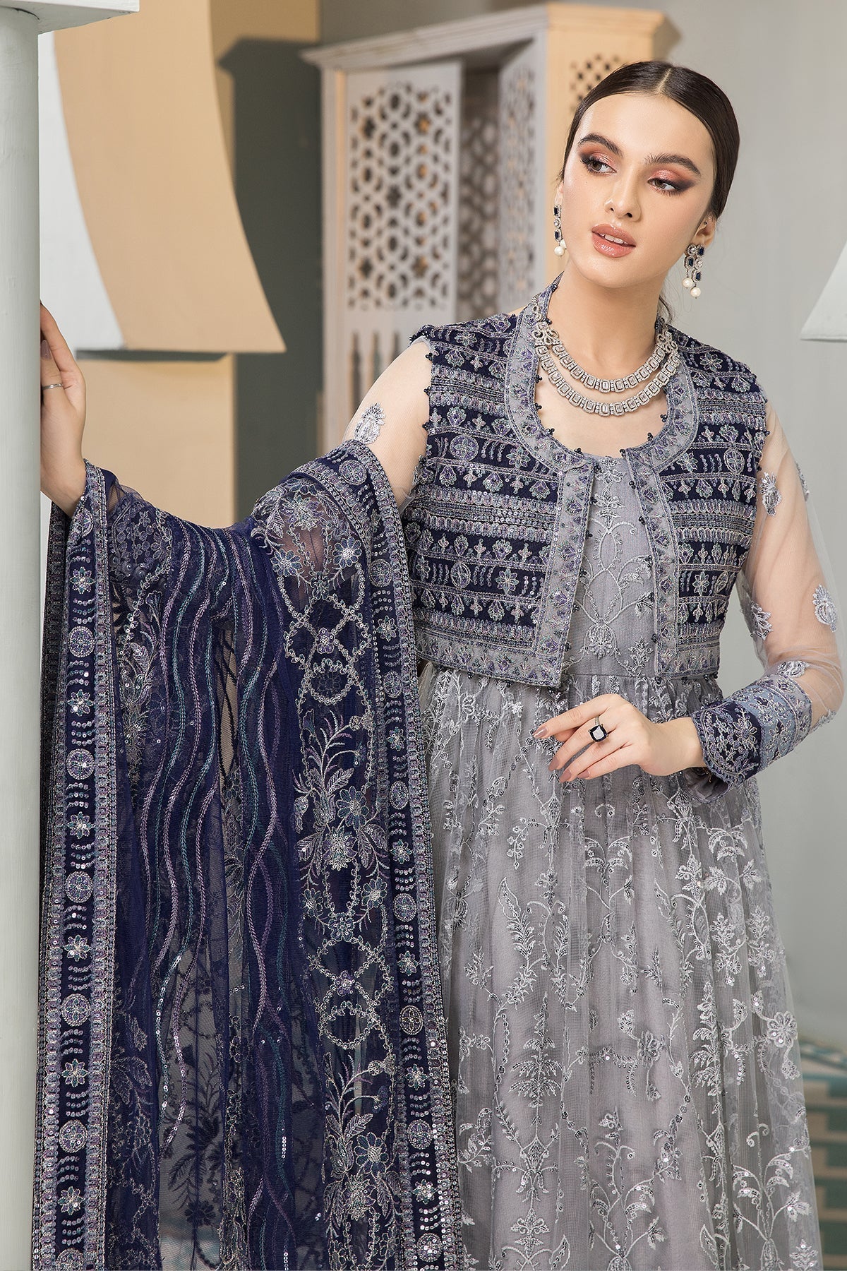 ALIZEH-Aks - House Of Hania