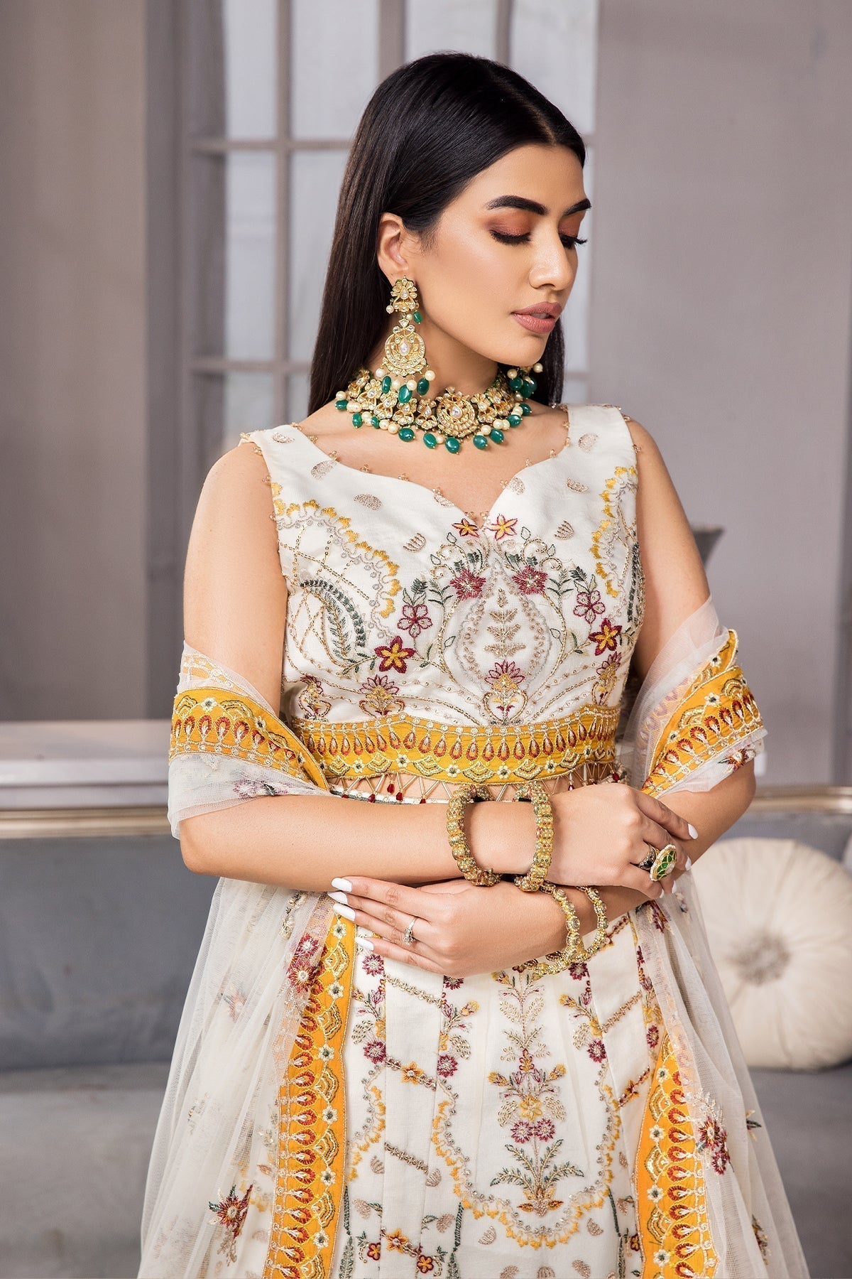 ALIZEH-Sawera - House Of Hania