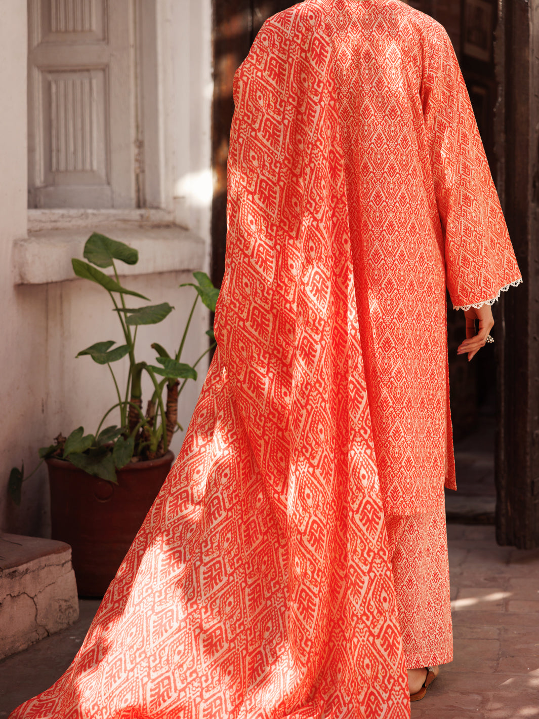 Almirah | Traditional Tale | ALP-3PS-2129