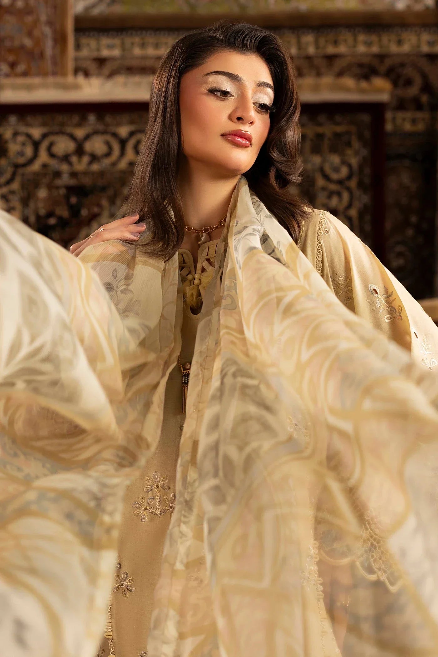 Adans Libas | ADAN'S CHENILLE | CHENILLE 1690 - House Of Hania