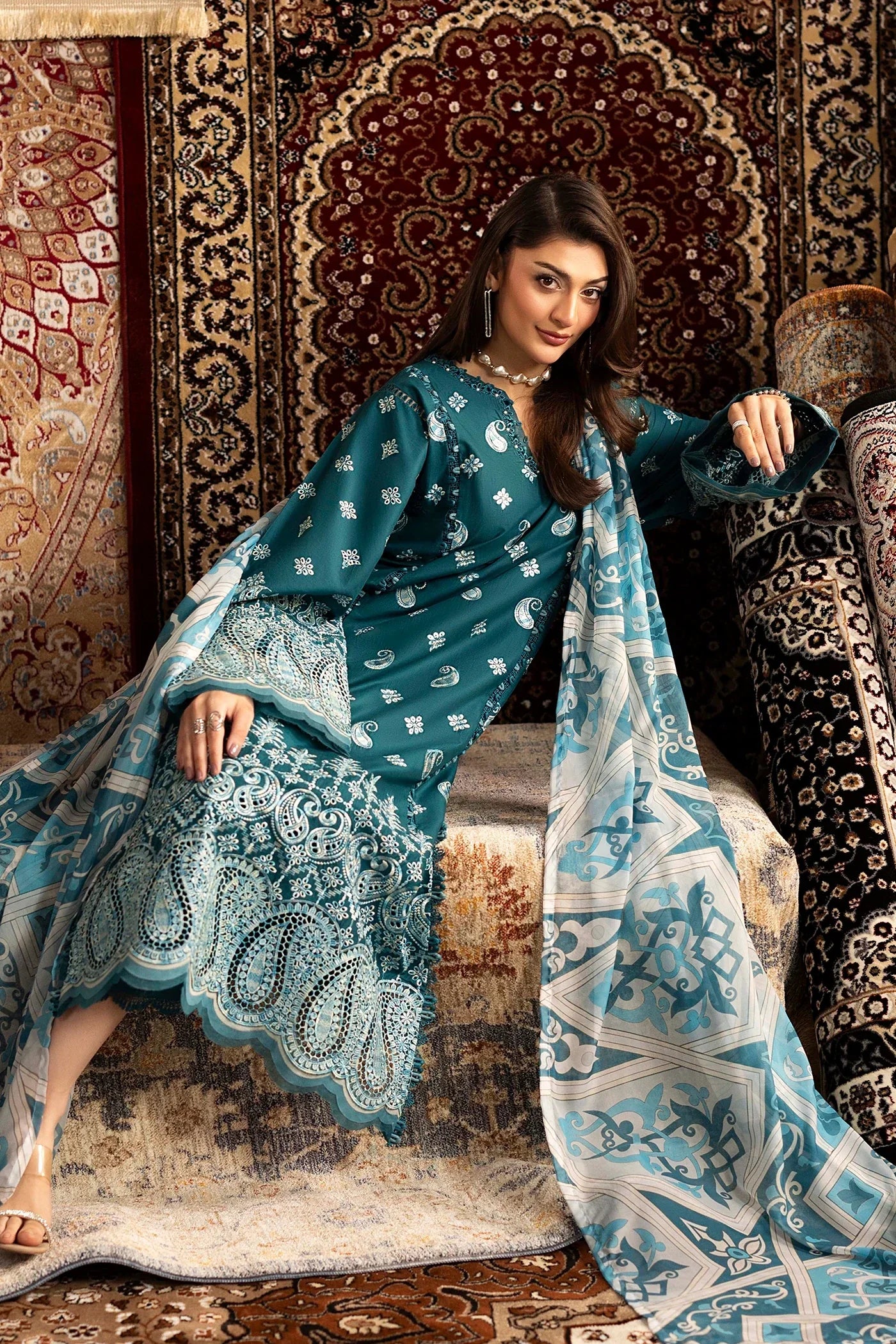 Adans Libas | ADAN'S CHENILLE | CHENILLE 1691 - House Of Hania