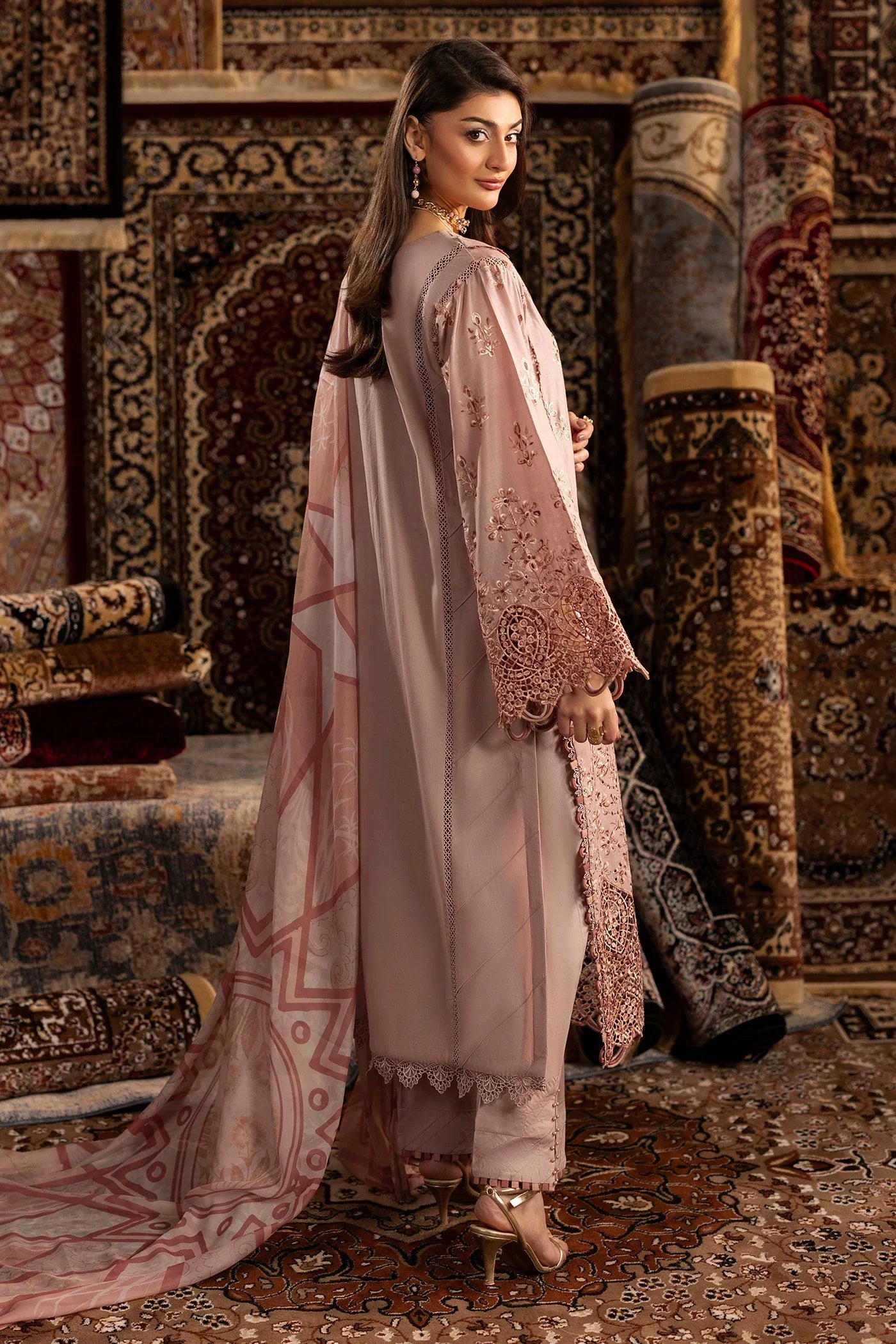 Adans Libas | ADAN'S CHENILLE | CHENILLE 1693 - House Of Hania