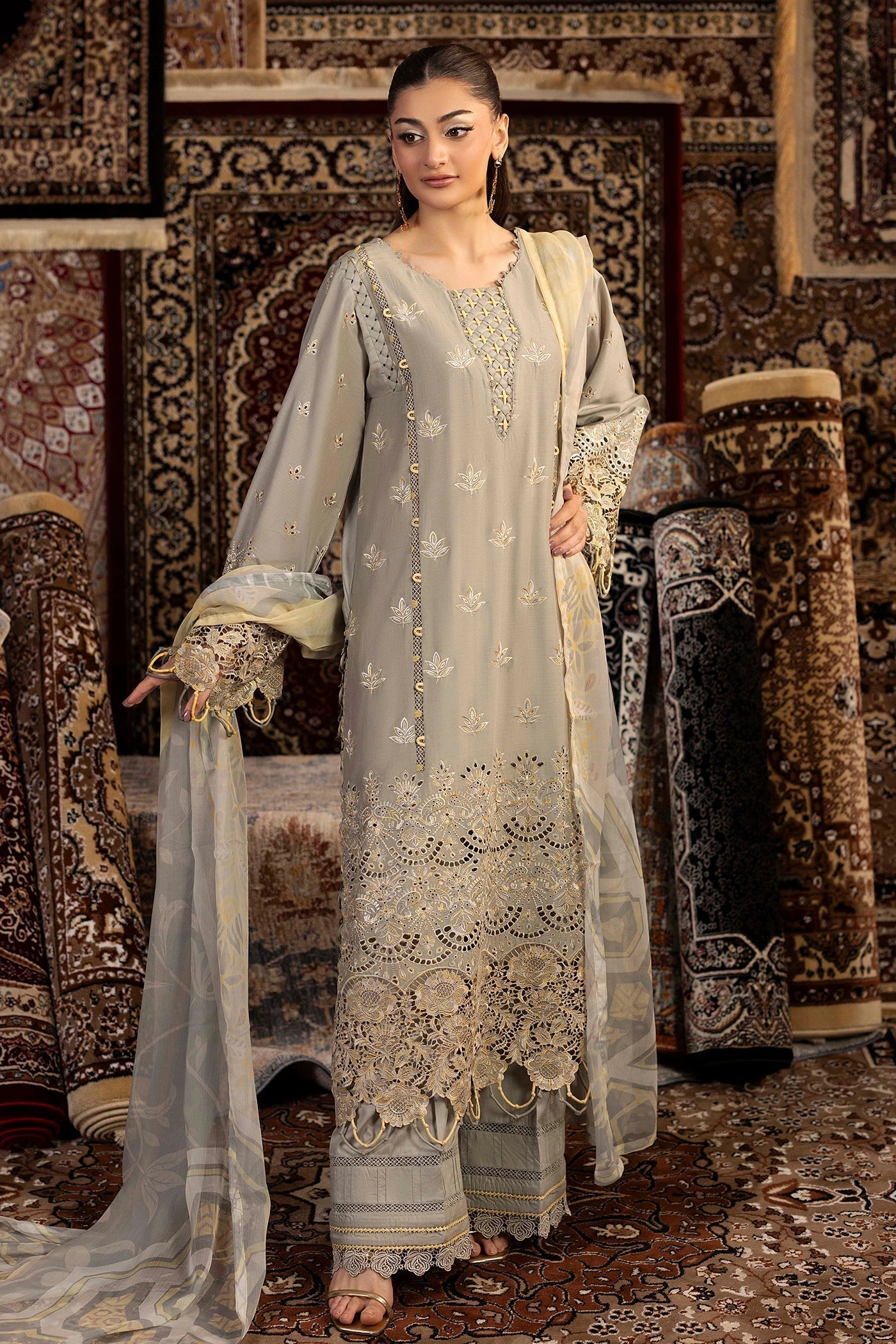 Adans Libas | ADAN'S CHENILLE | CHENILLE 1699 - House Of Hania