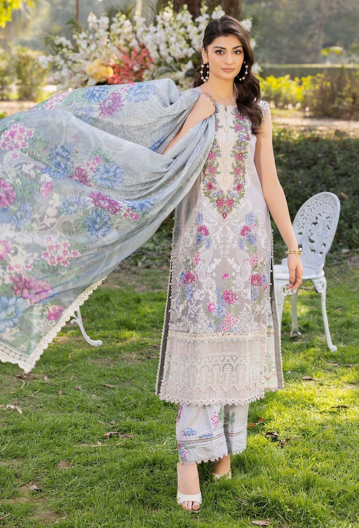 Adans Libas | Morzine Lawn 25 | MORZINE 07008 - House Of Hania