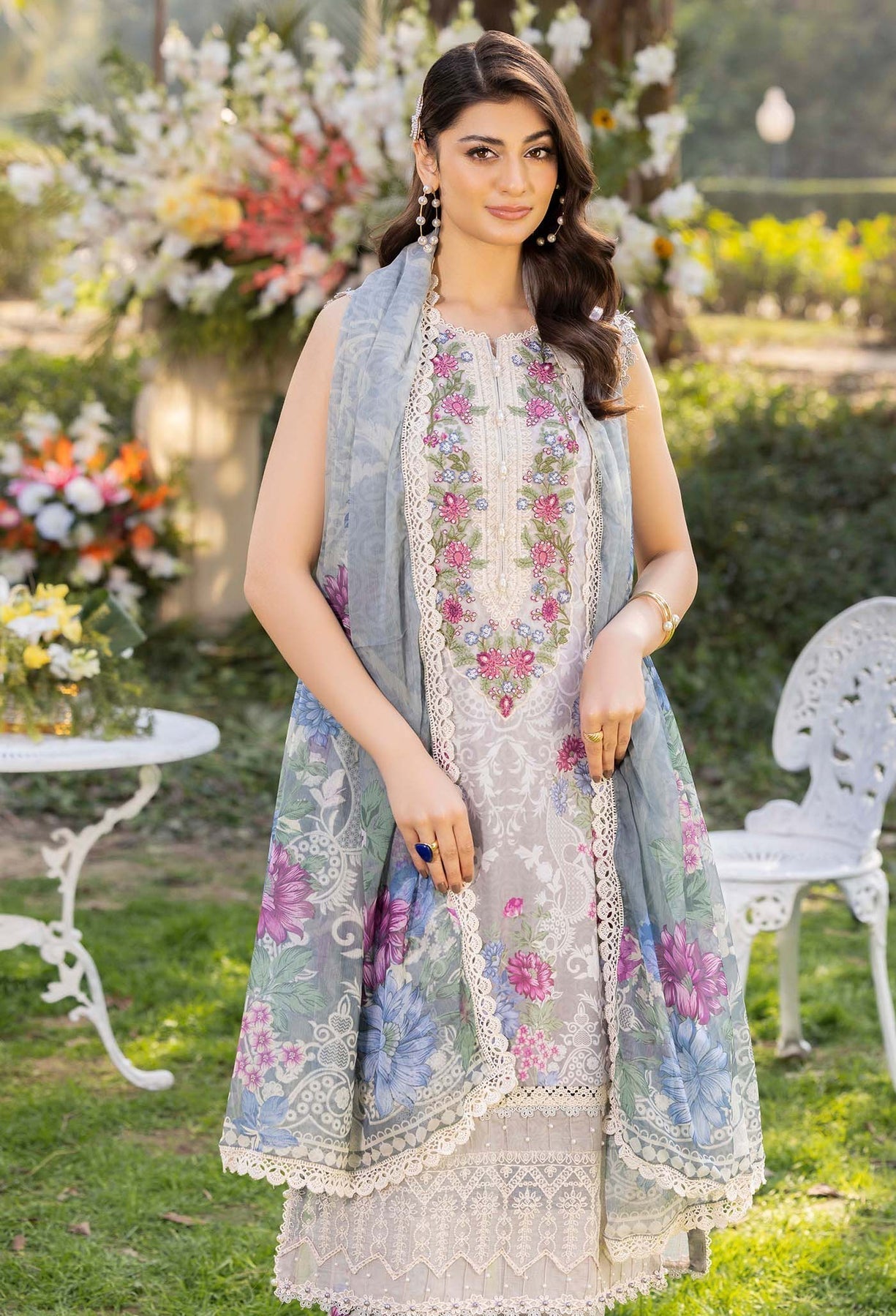 Adans Libas | Morzine Lawn 25 | MORZINE 07008 - House Of Hania