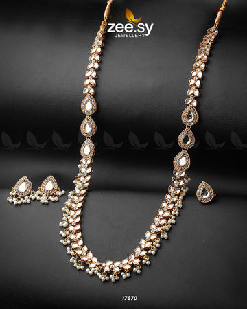 Adorned Mala Necklace - House Of Hania