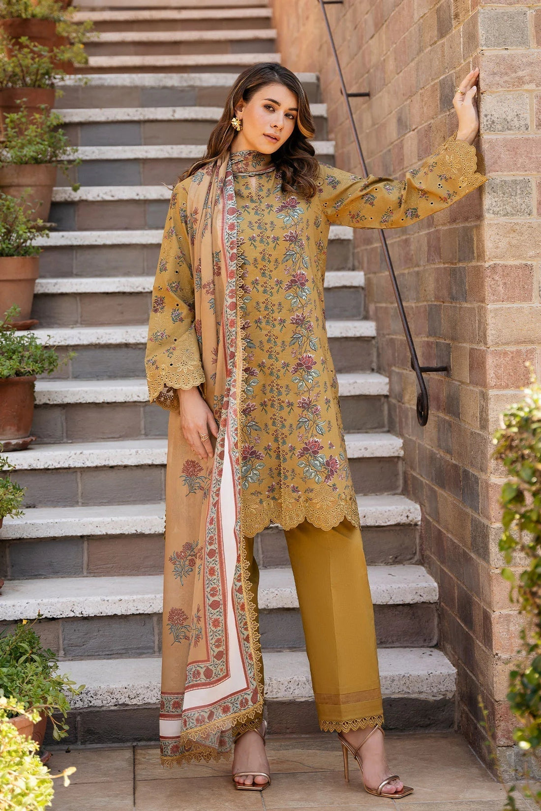 Afrozeh | Damask The Holiday Edit '25 - Lawn | Lorien B - House Of Hania