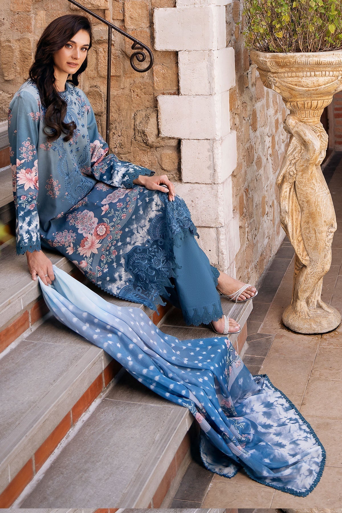 Afrozeh | Damask The Holiday Edit '25 - Lawn| Seraphina A - House Of Hania