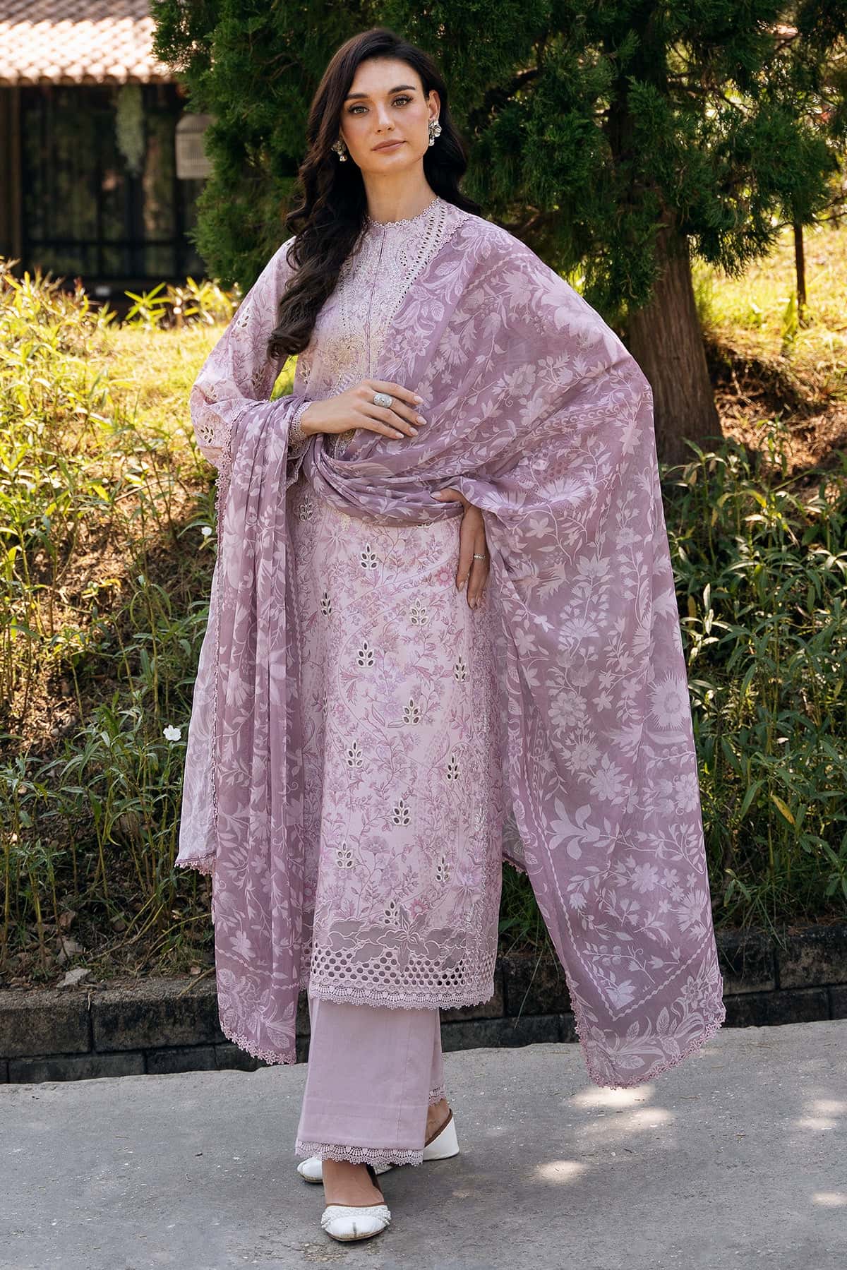 Afrozeh | Damask The Holiday Edit 25 | Lunetta B - House Of Hania