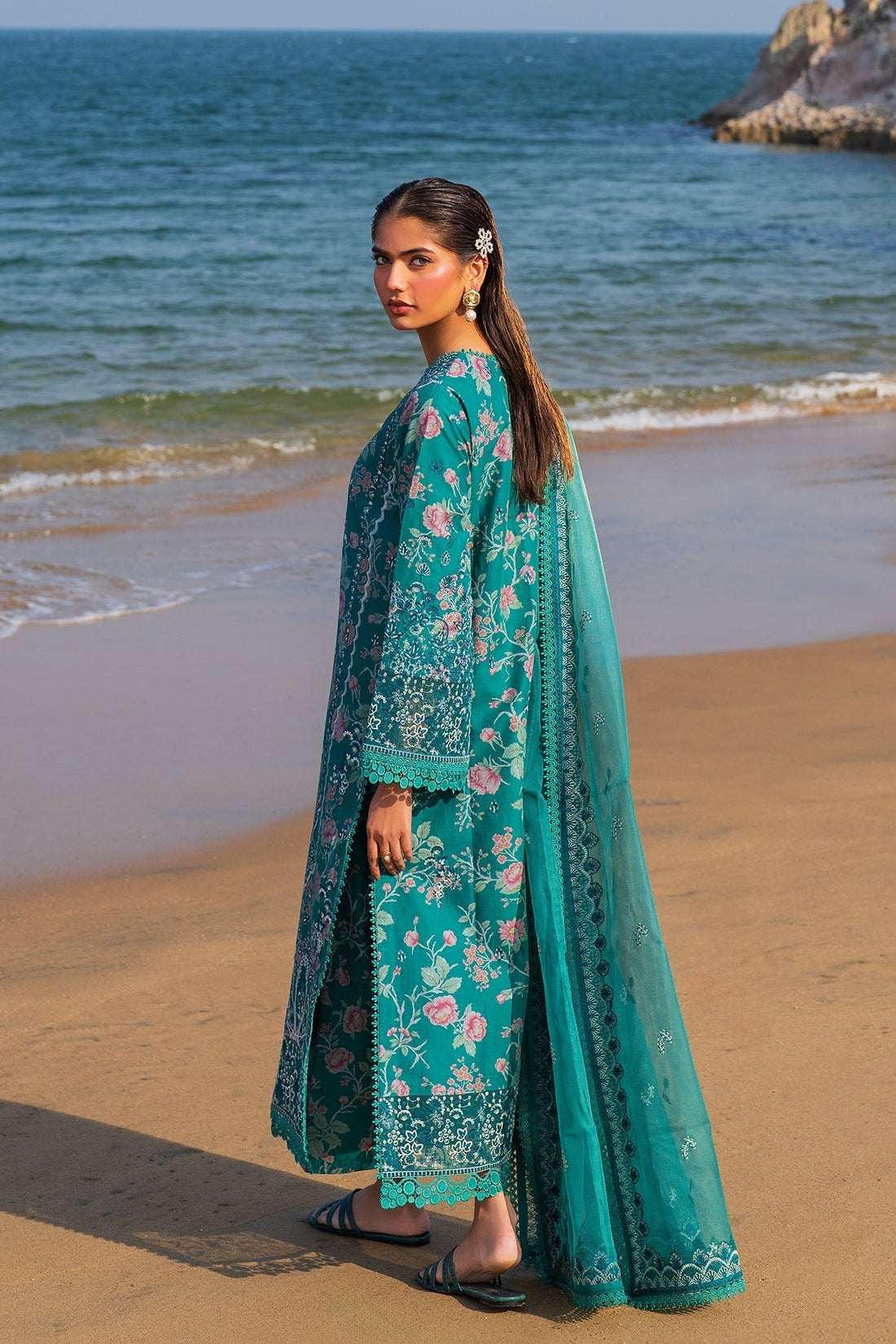 Afrozeh | Endless Summer | Plush - House Of Hania
