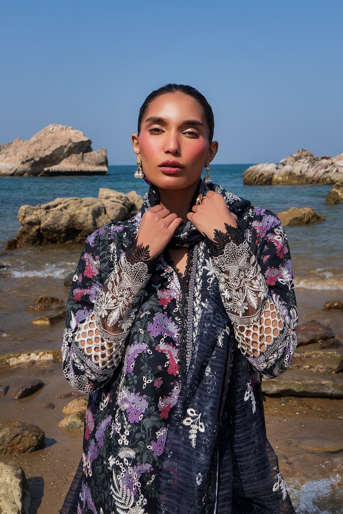 Afrozeh | Endless Summer | Velour - House Of Hania