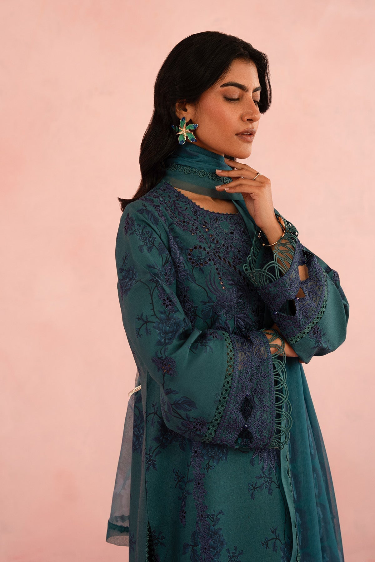 Afrozeh | Floral Charm 25 | Acacia - House Of Hania