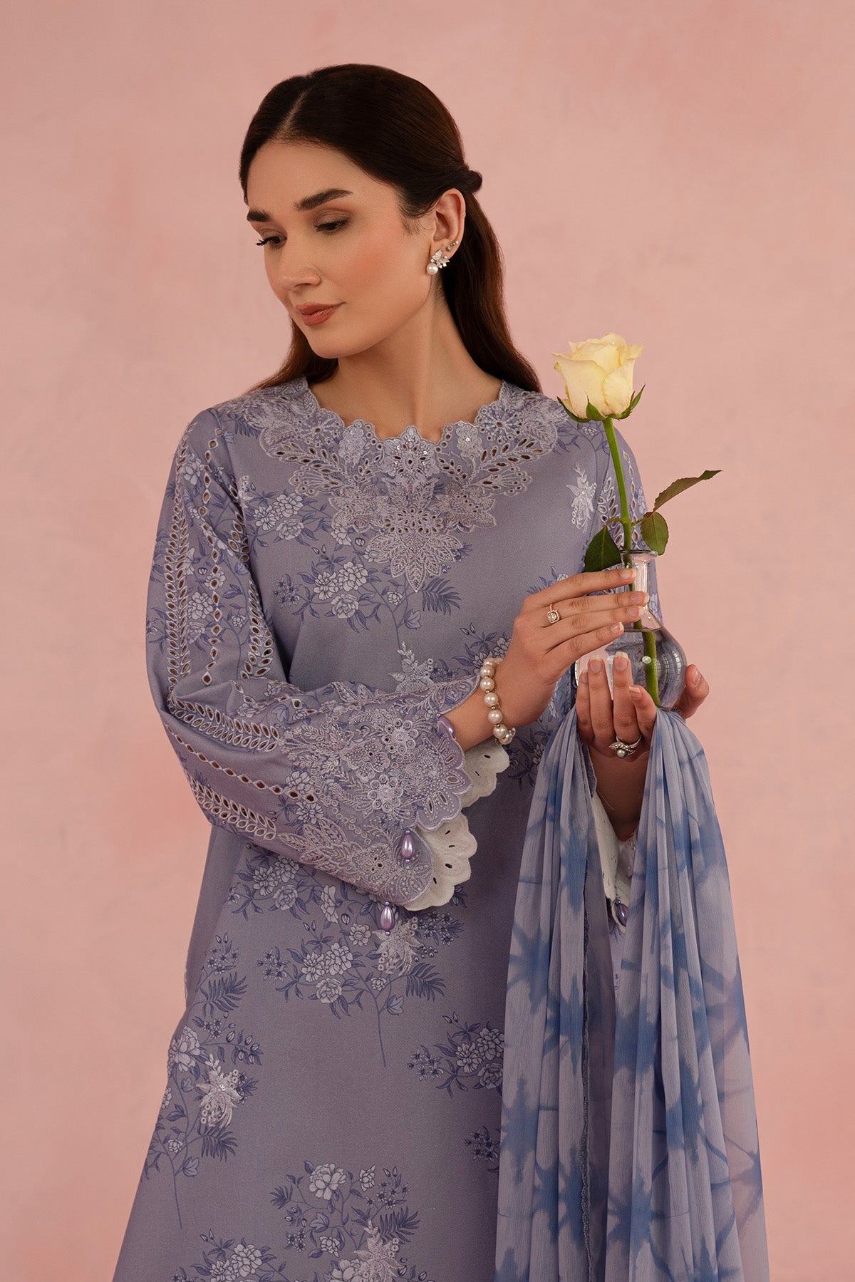 Afrozeh | Floral Charm 25 | Columbine - House Of Hania