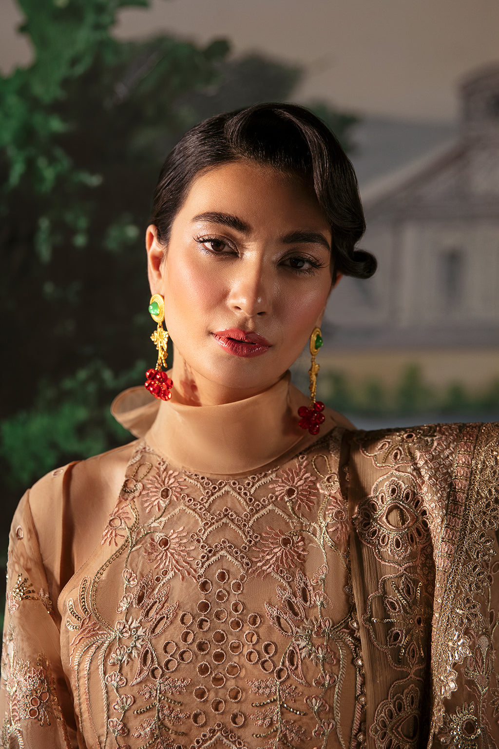 Afrozeh | La Fuchsia Festive 24 | Reese - House Of Hania
