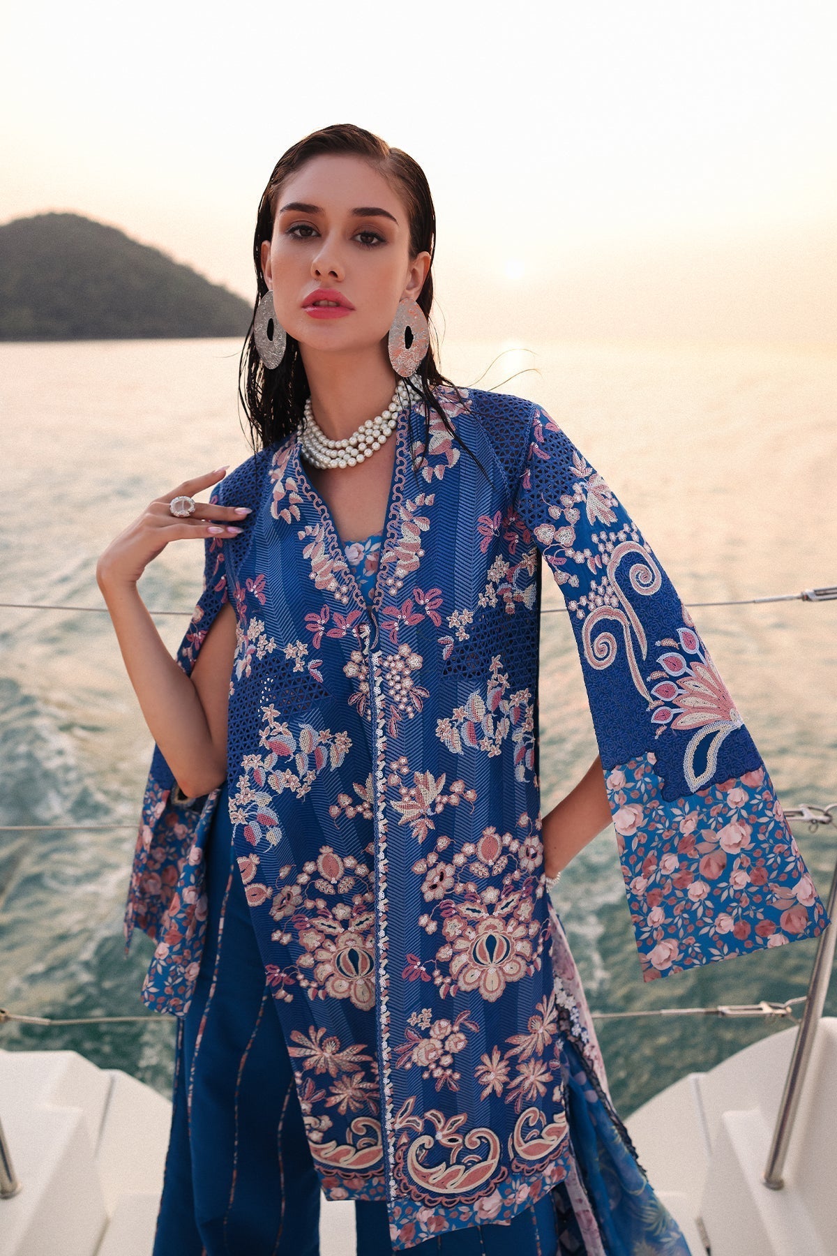 Afrozeh | Lawn 25 | Eclipse - House Of Hania