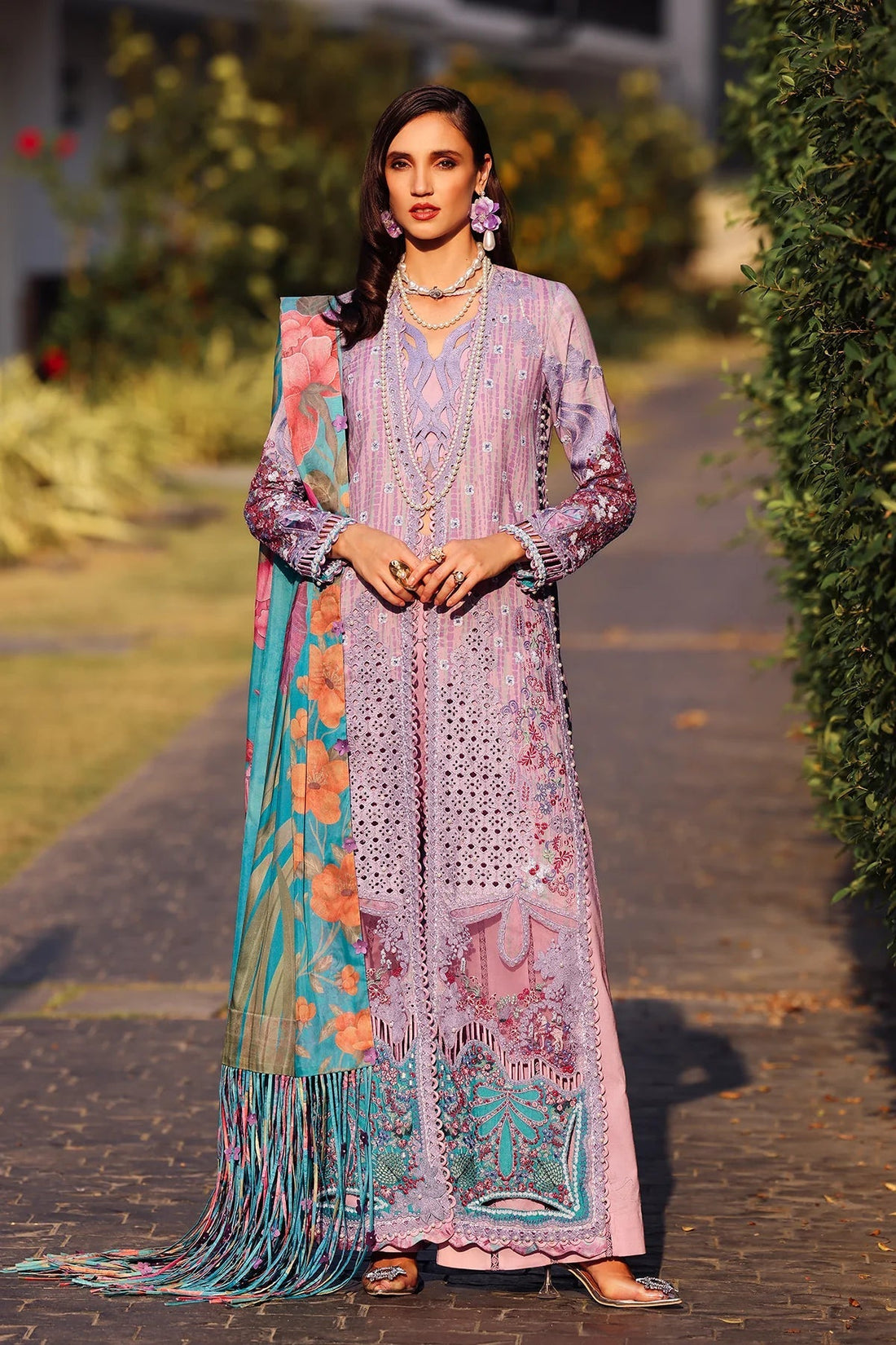 Afrozeh | Luxury Embroidered & Printed Lawn | Chrysa - House Of Hania
