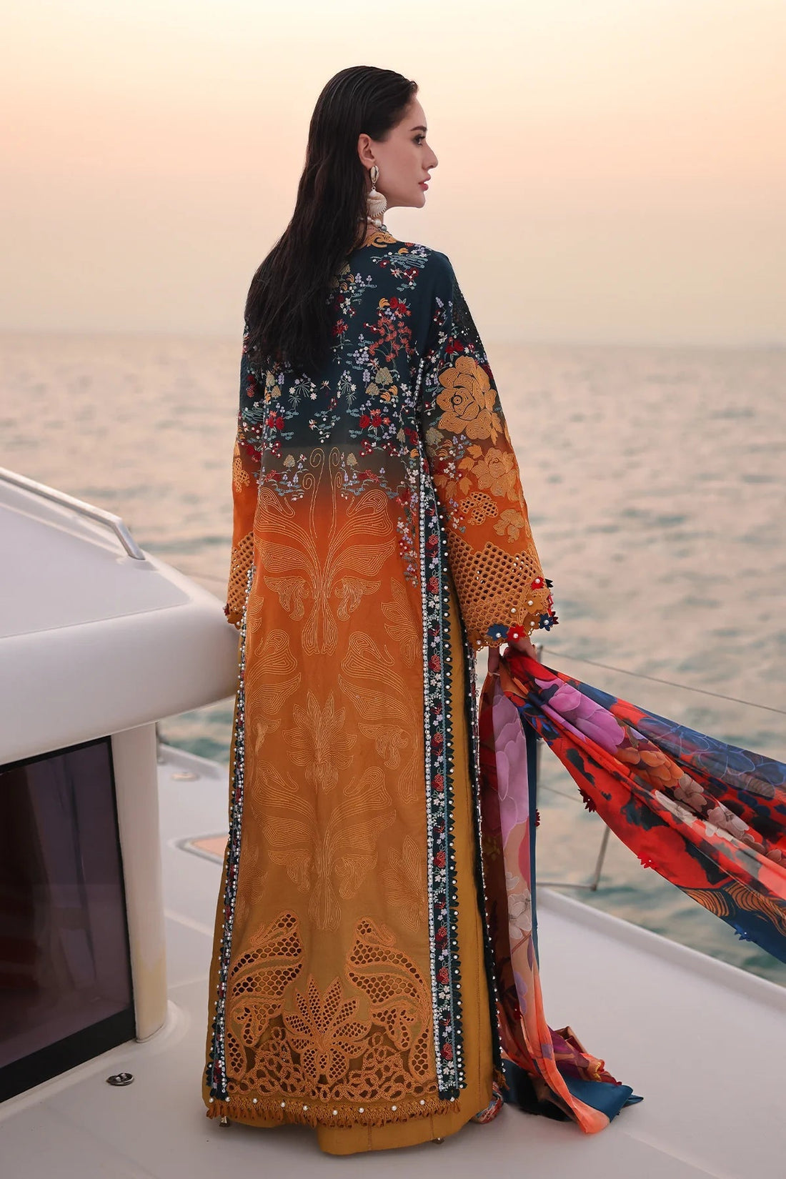 Afrozeh | Luxury Embroidered & Printed Lawn | Halcy - House Of Hania