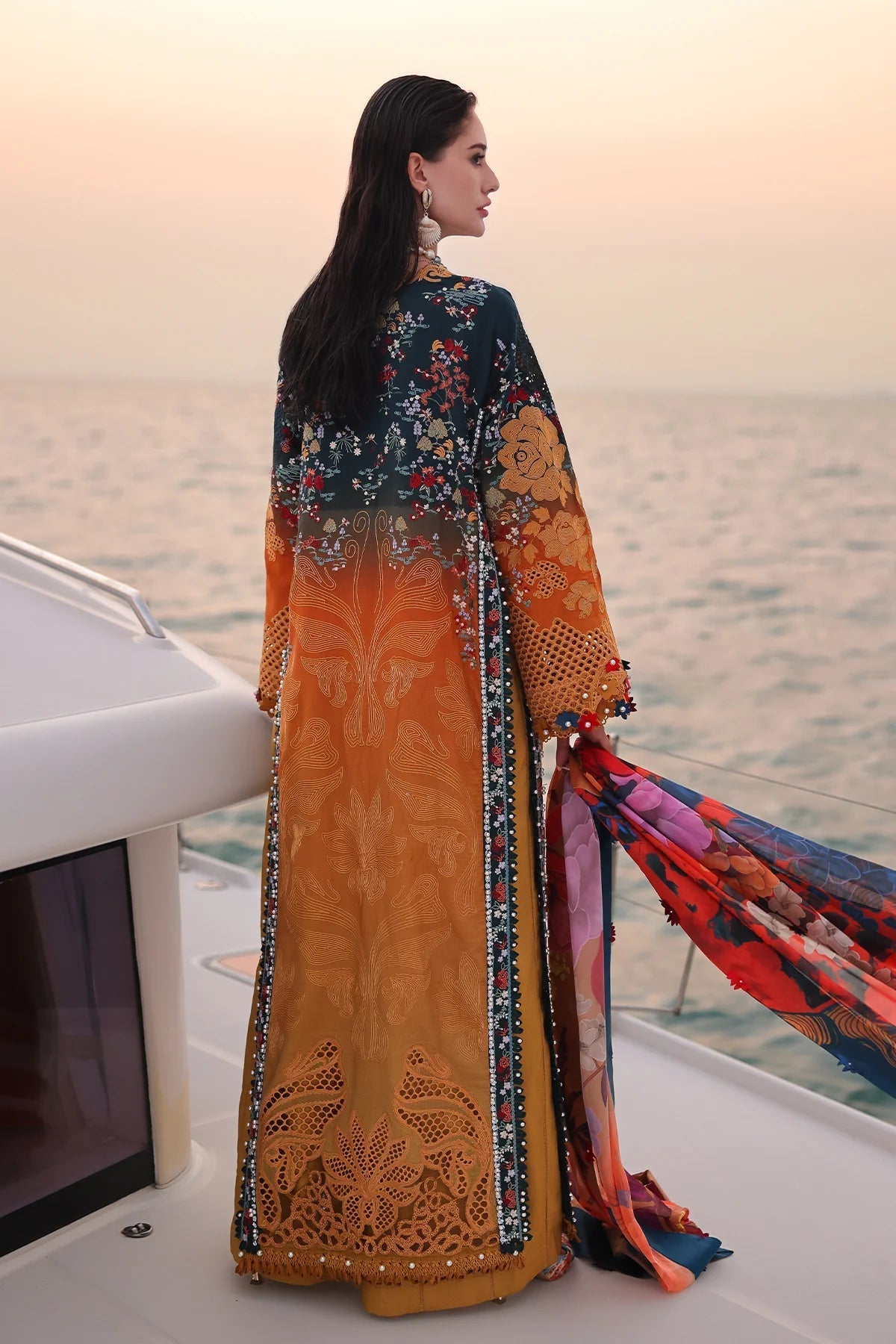 Afrozeh | Luxury Embroidered & Printed Lawn | Halcy - House Of Hania