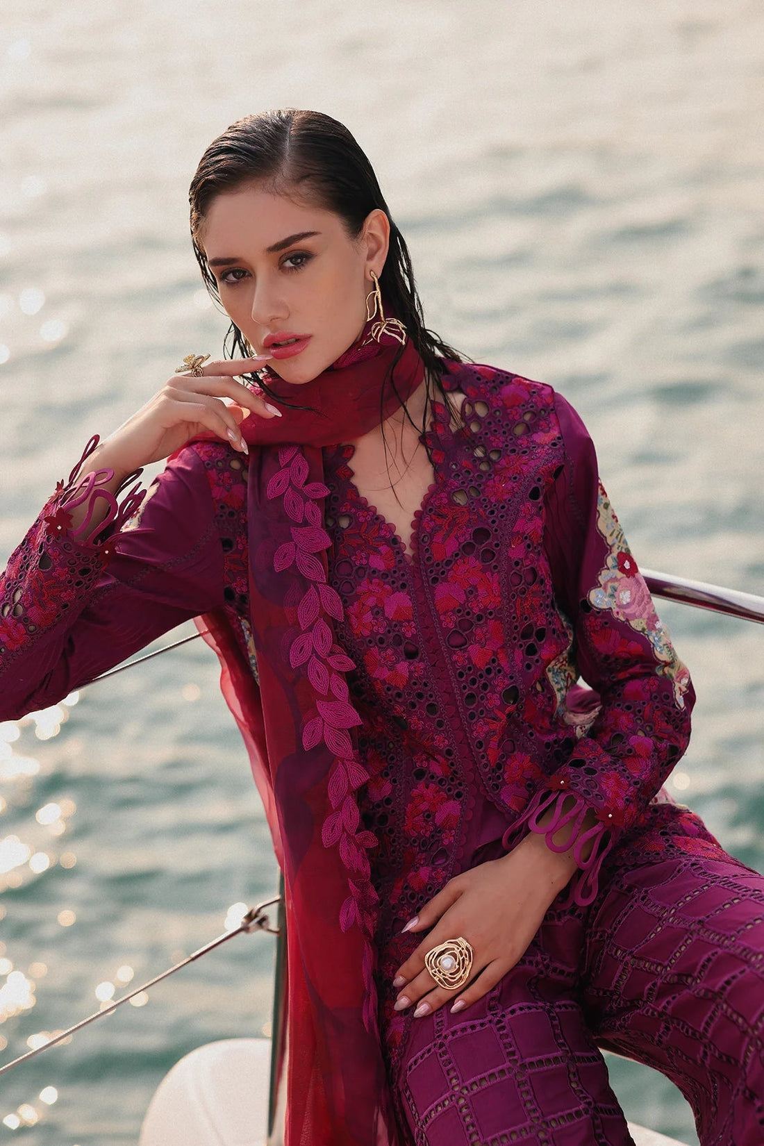 Afrozeh | Luxury Embroidered & Printed Lawn | Serene - House Of Hania