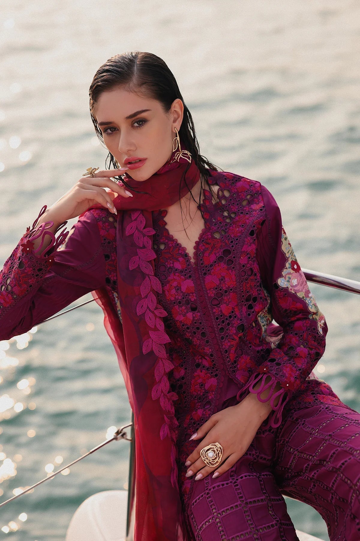 Afrozeh | Luxury Embroidered & Printed Lawn | Serene - House Of Hania