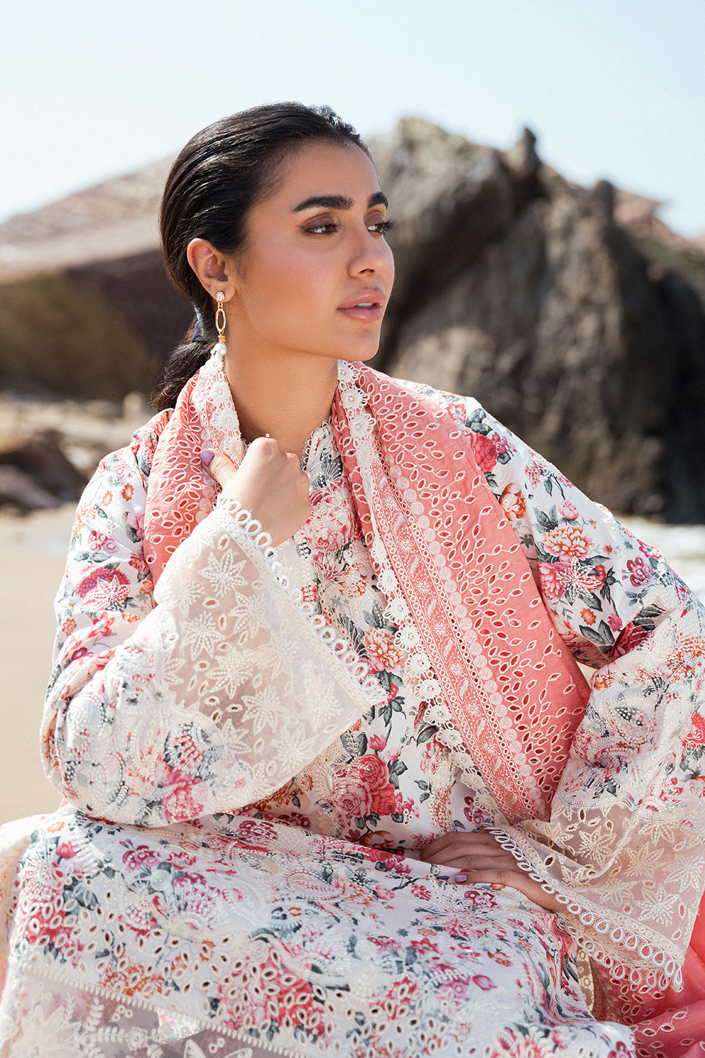 Afrozeh Summer Together Embroidered Lawn 3Pc Suit - Gardenia - House Of Hania