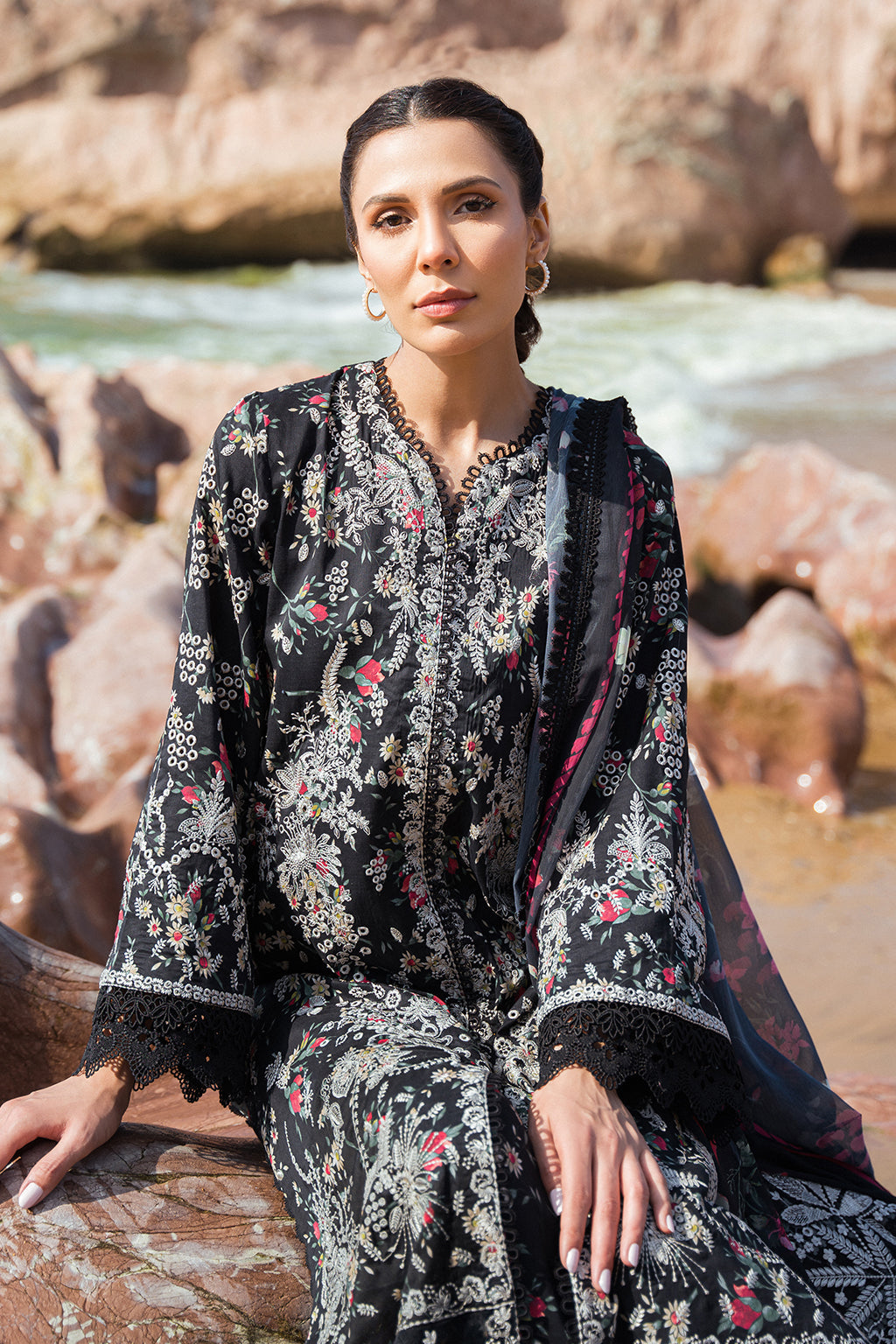 Afrozeh Summer Together Embroidered Lawn 3Pc Suit - Levana - House Of Hania