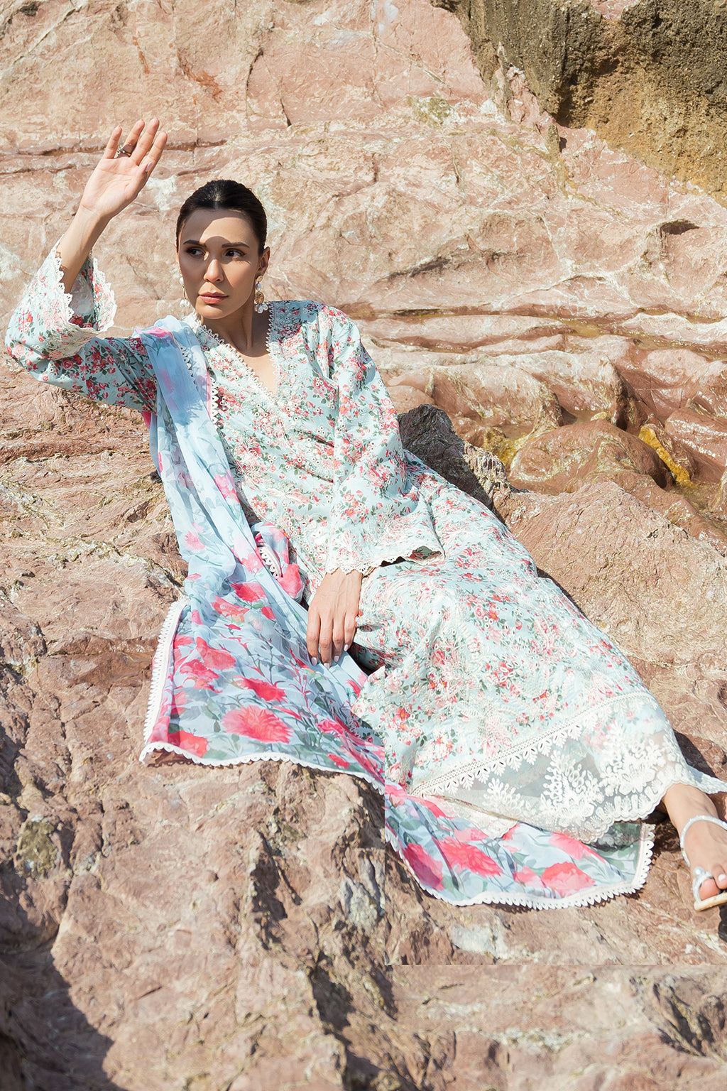 Afrozeh Summer Together Embroidered Lawn 3Pc Suit - Topaz - House Of Hania