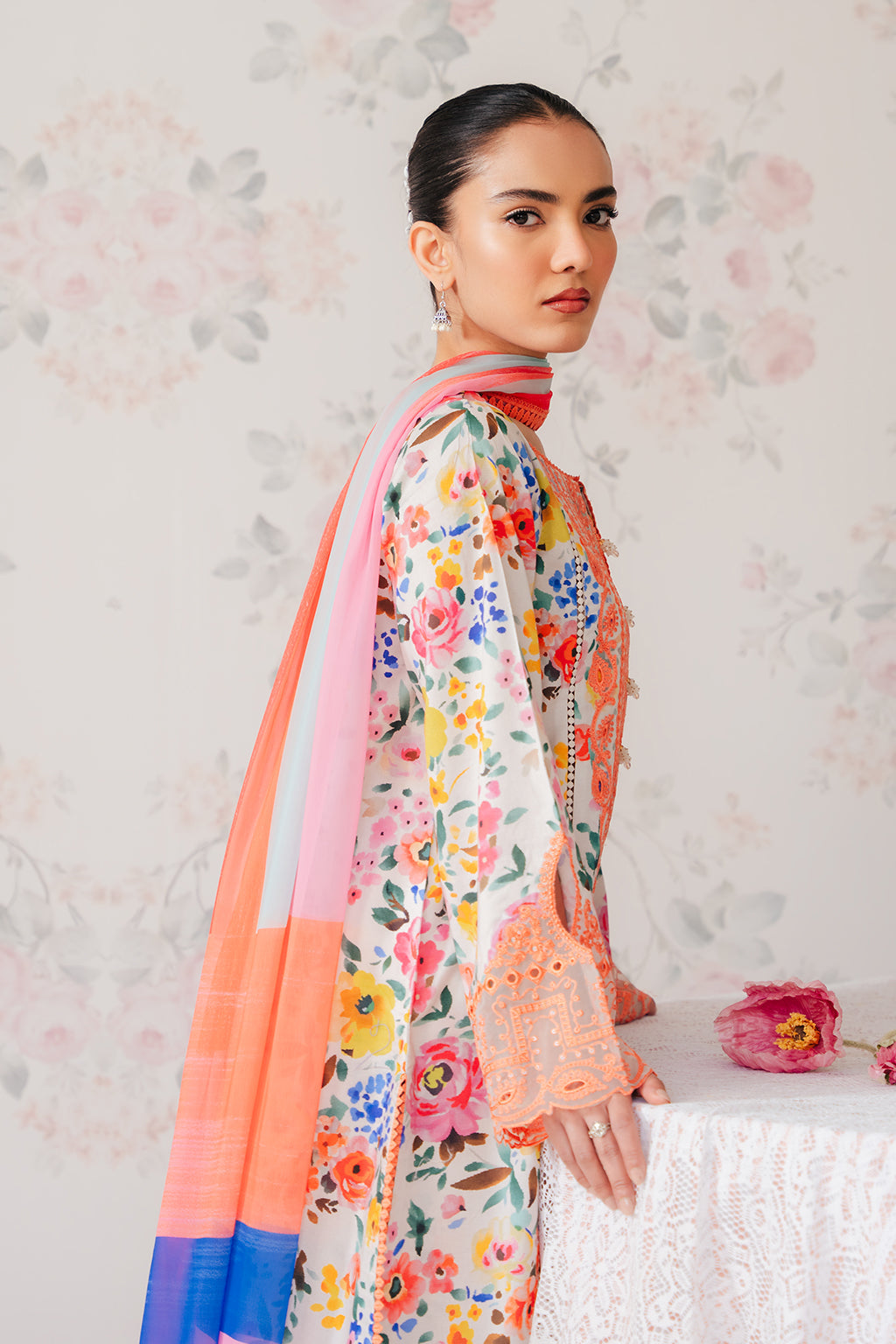 Afrozeh | The Floral Charm | Sundance - House Of Hania