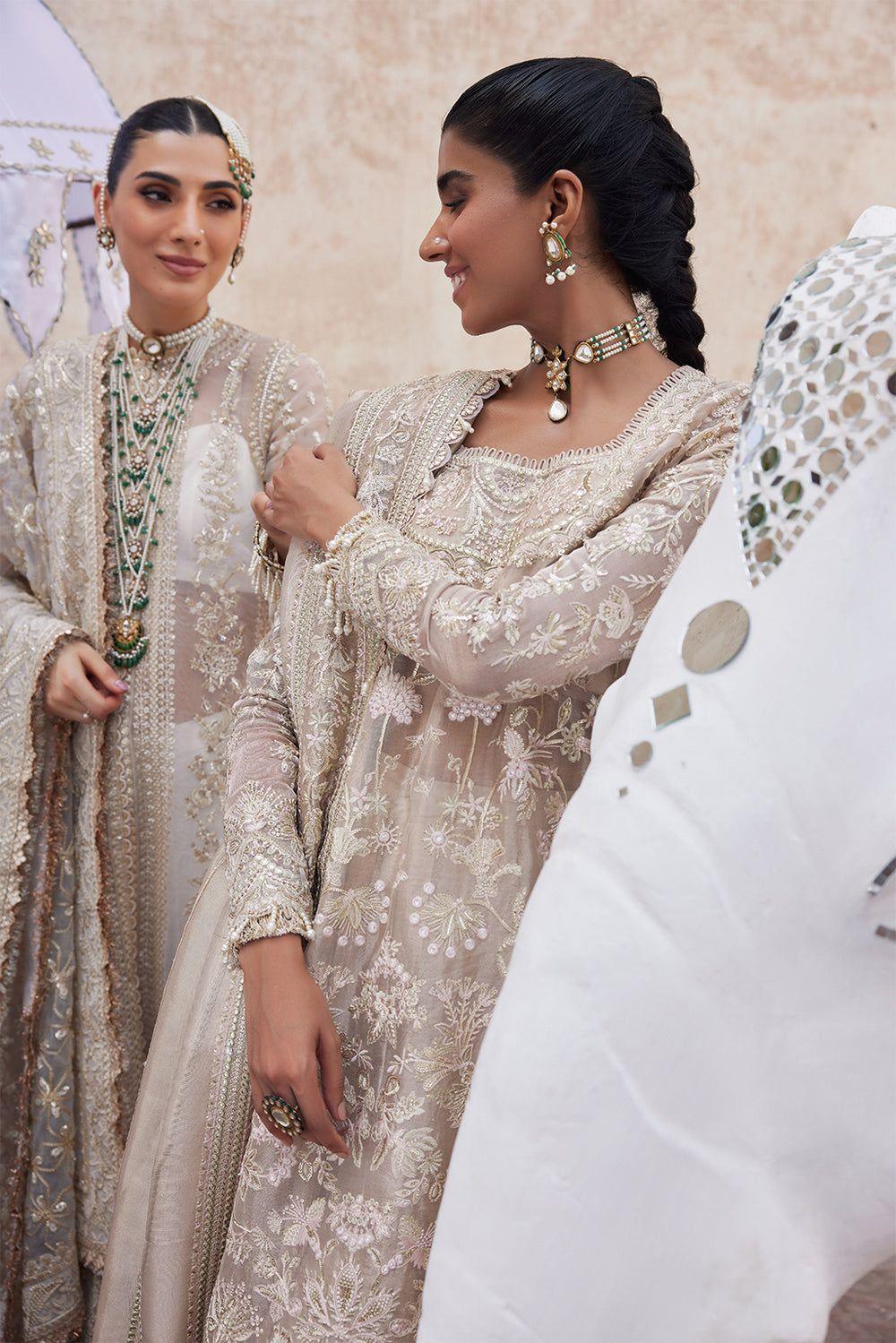 Afrozeh - Ulfat - House Of Hania