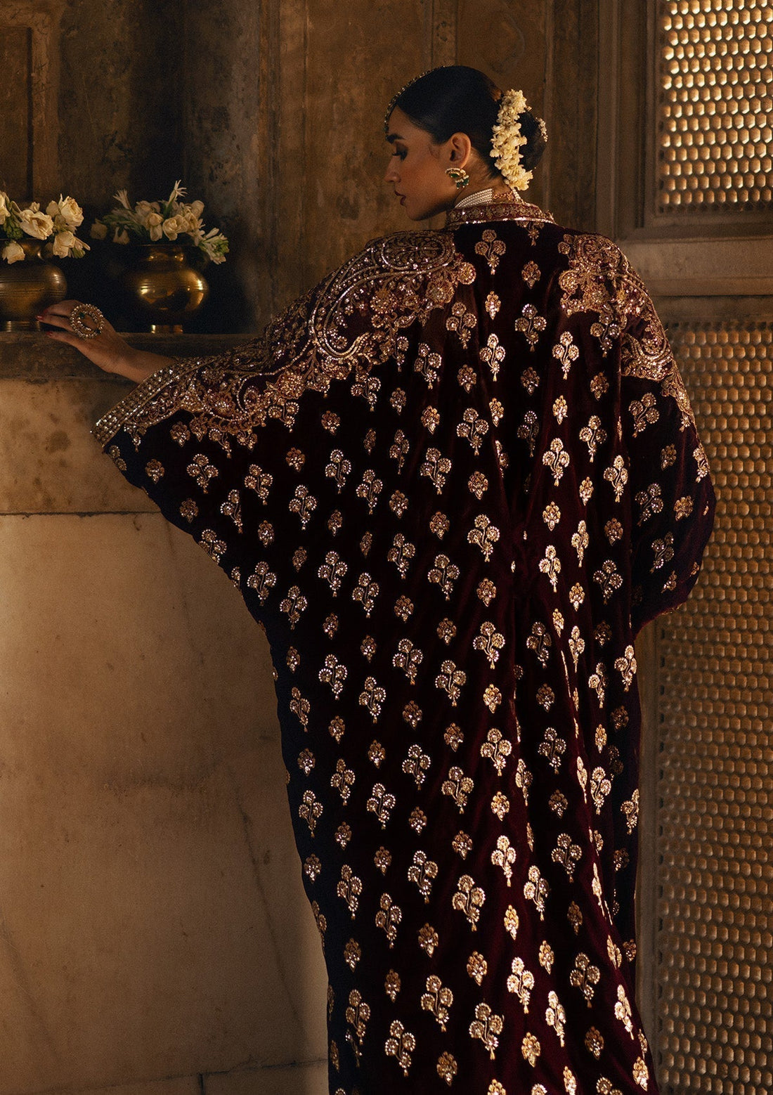 Aik Atelier | Dastoor Velvet 24 | DASTOOR - LOOK 03 - House Of Hania