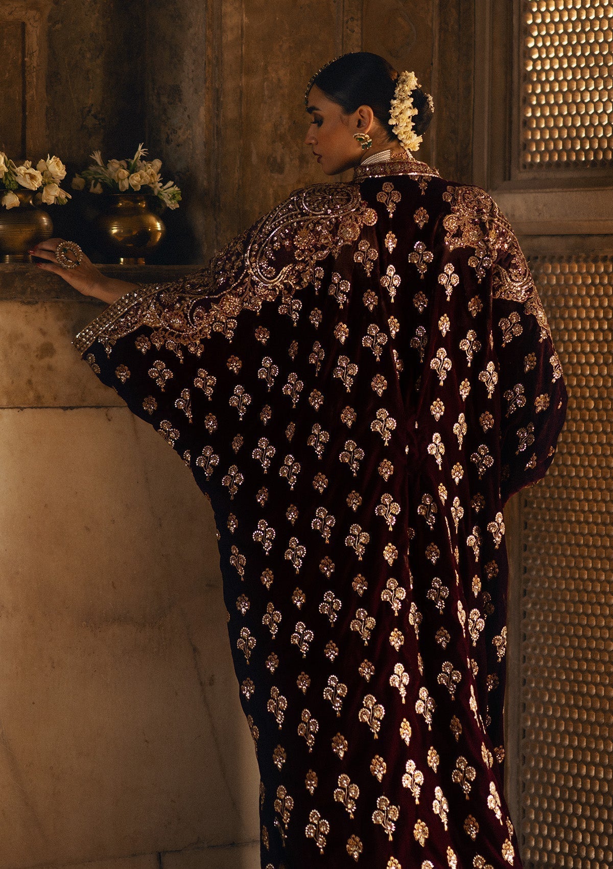 Aik Atelier | Dastoor Velvet 24 | DASTOOR - LOOK 03 - House Of Hania