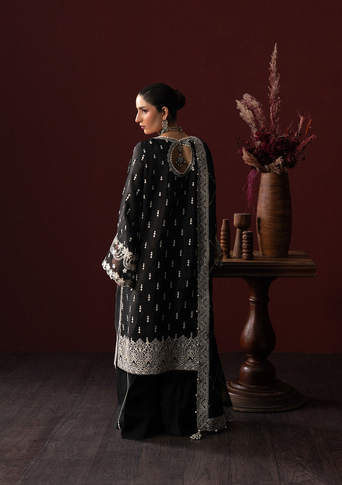Aik Atelier | Lady Aik 25 | LOOK 02 - House Of Hania