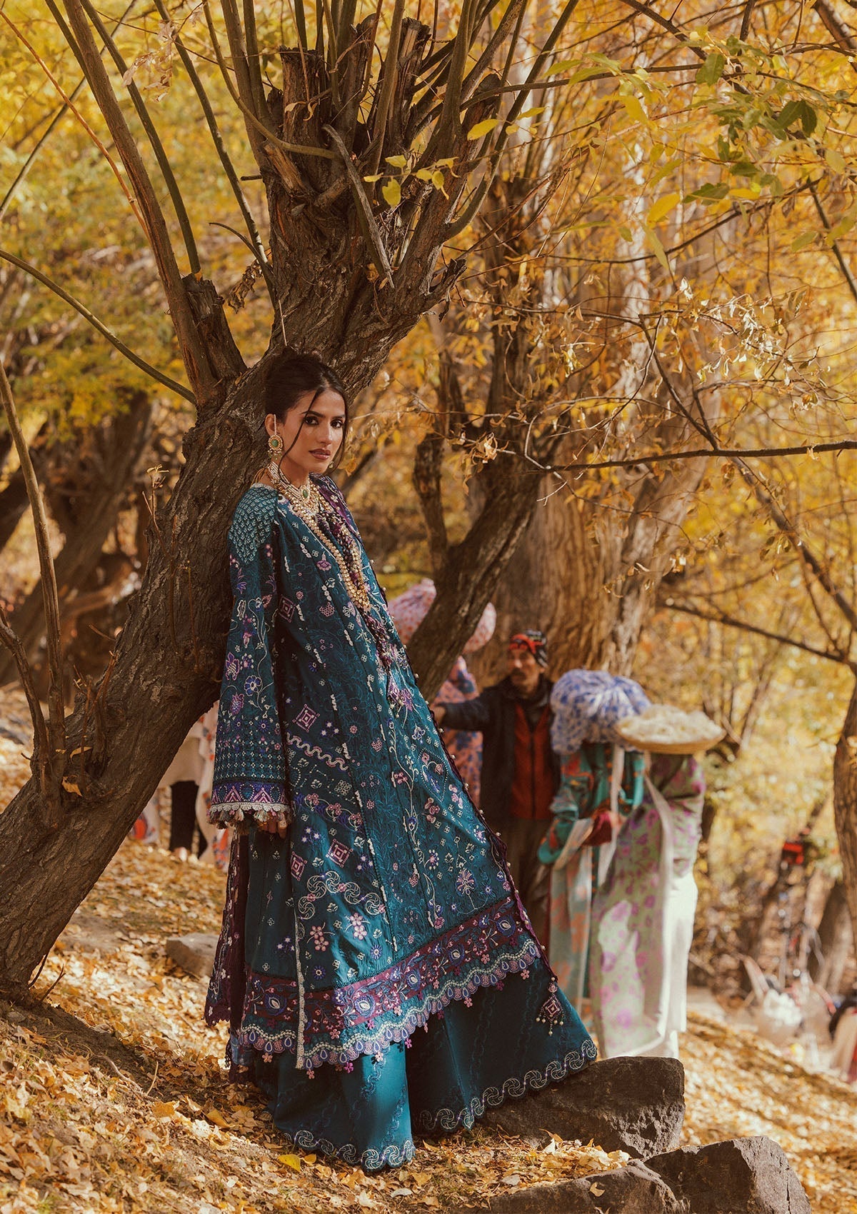 Aik Atelier | Lawn 26 | LOOK 02 - House Of Hania