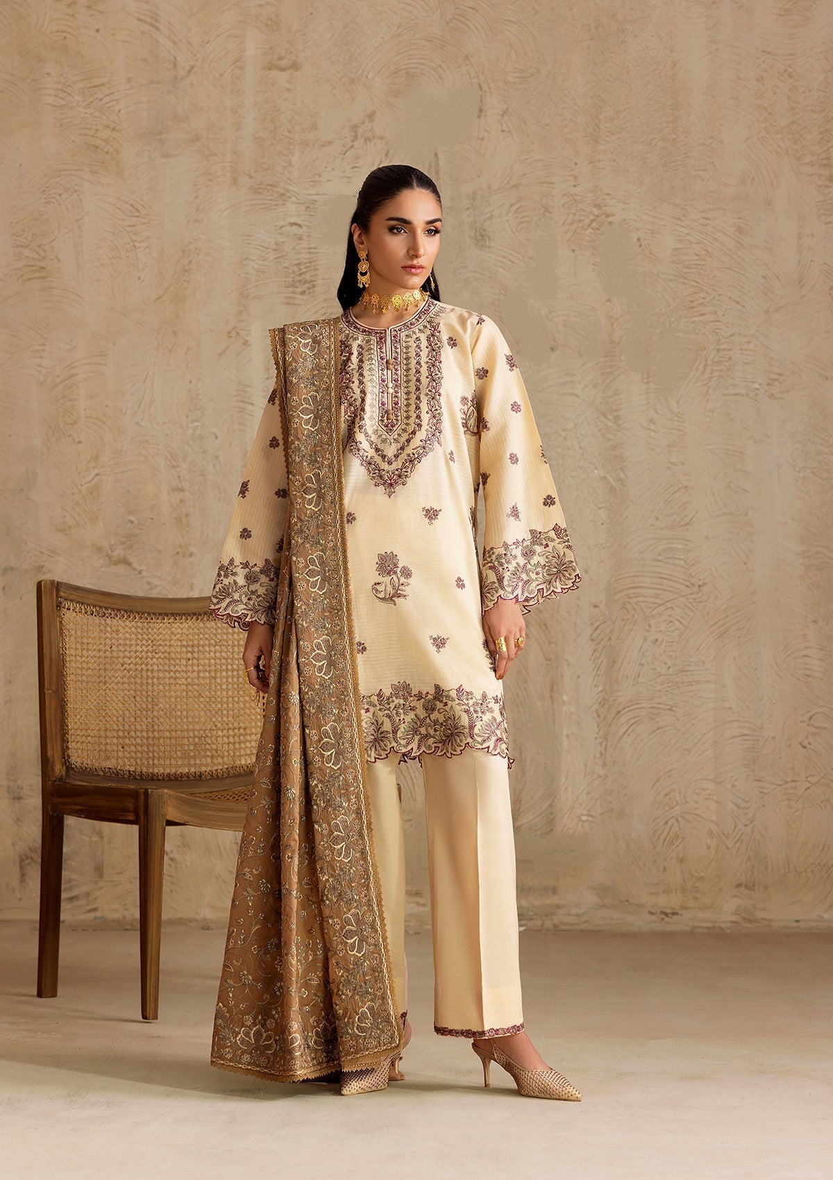 Aik Atelier | RTW 25 | LOOK 01 - House Of Hania
