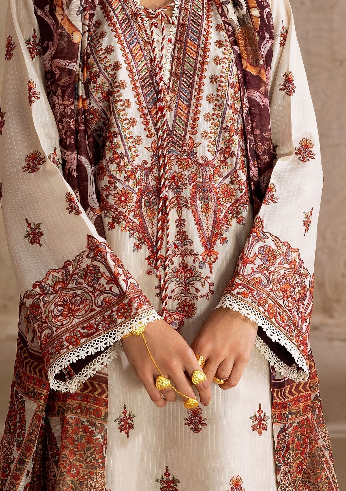 Aik Atelier | RTW 25 | LOOK 04 - House Of Hania