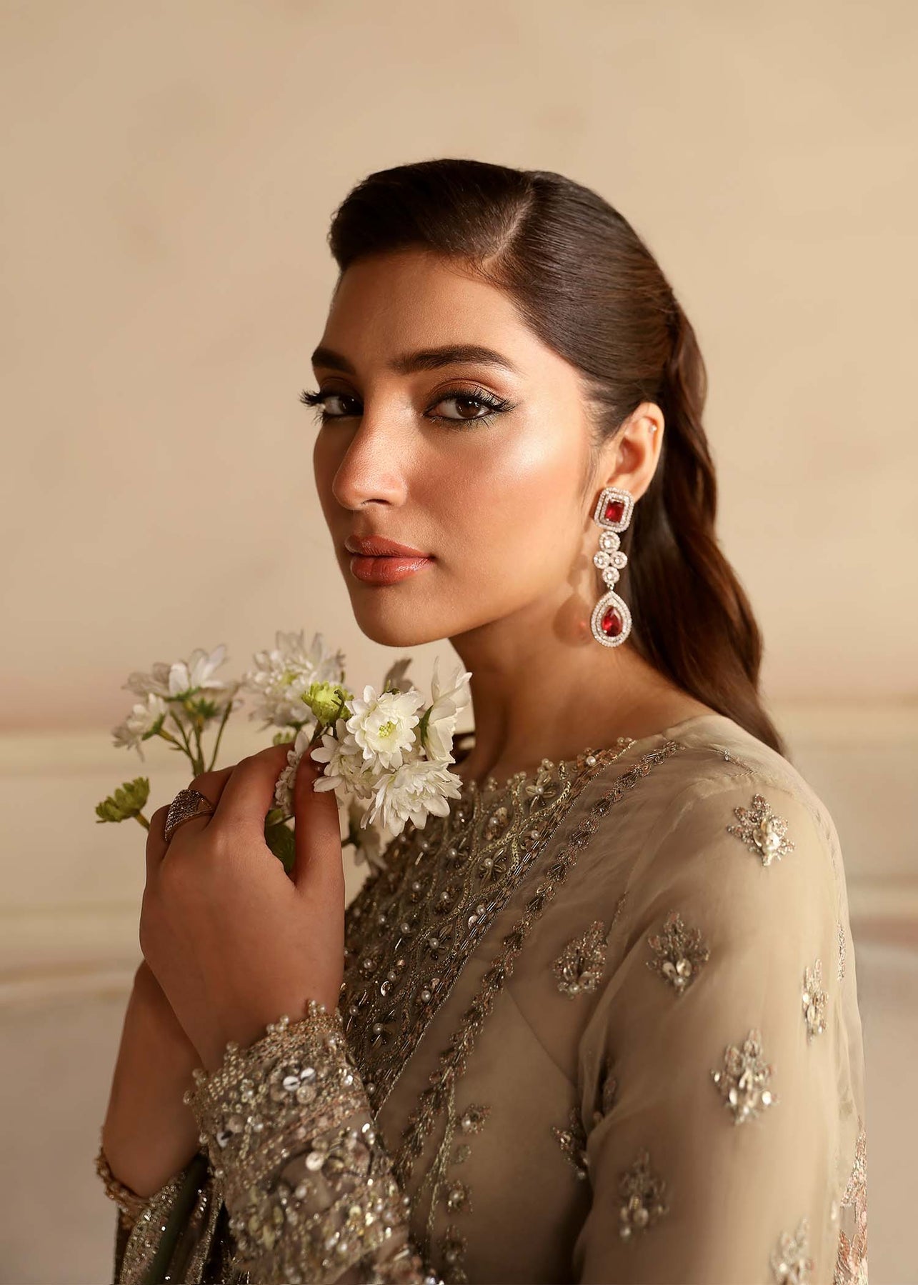 Akbar Aslam | Aleia Luxury Formals | Nacar - House Of Hania