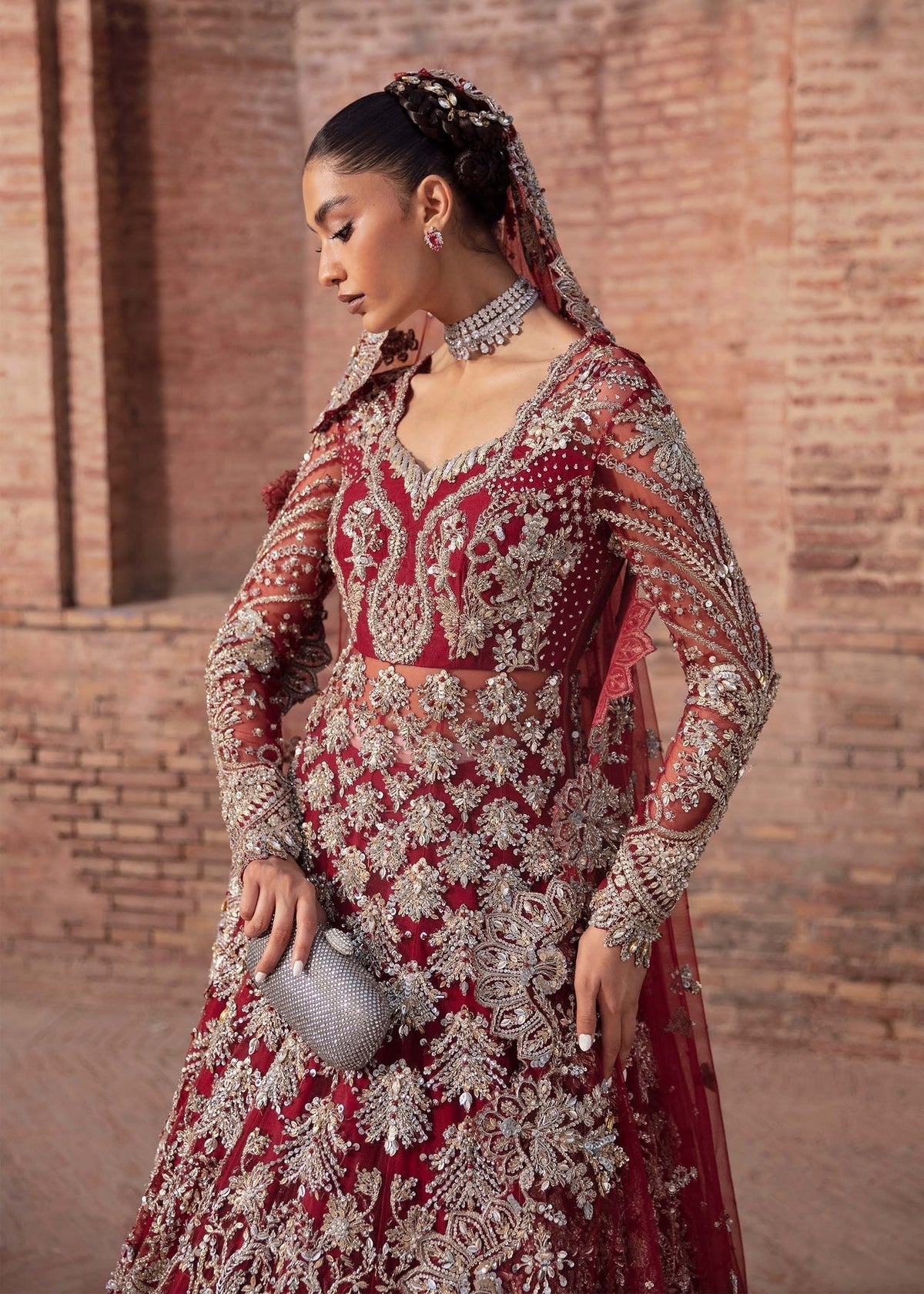 Akbar Aslam TWILIGHT dupatta border detail