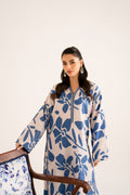 Akbar Aslam Leila embroidered neckline detail
