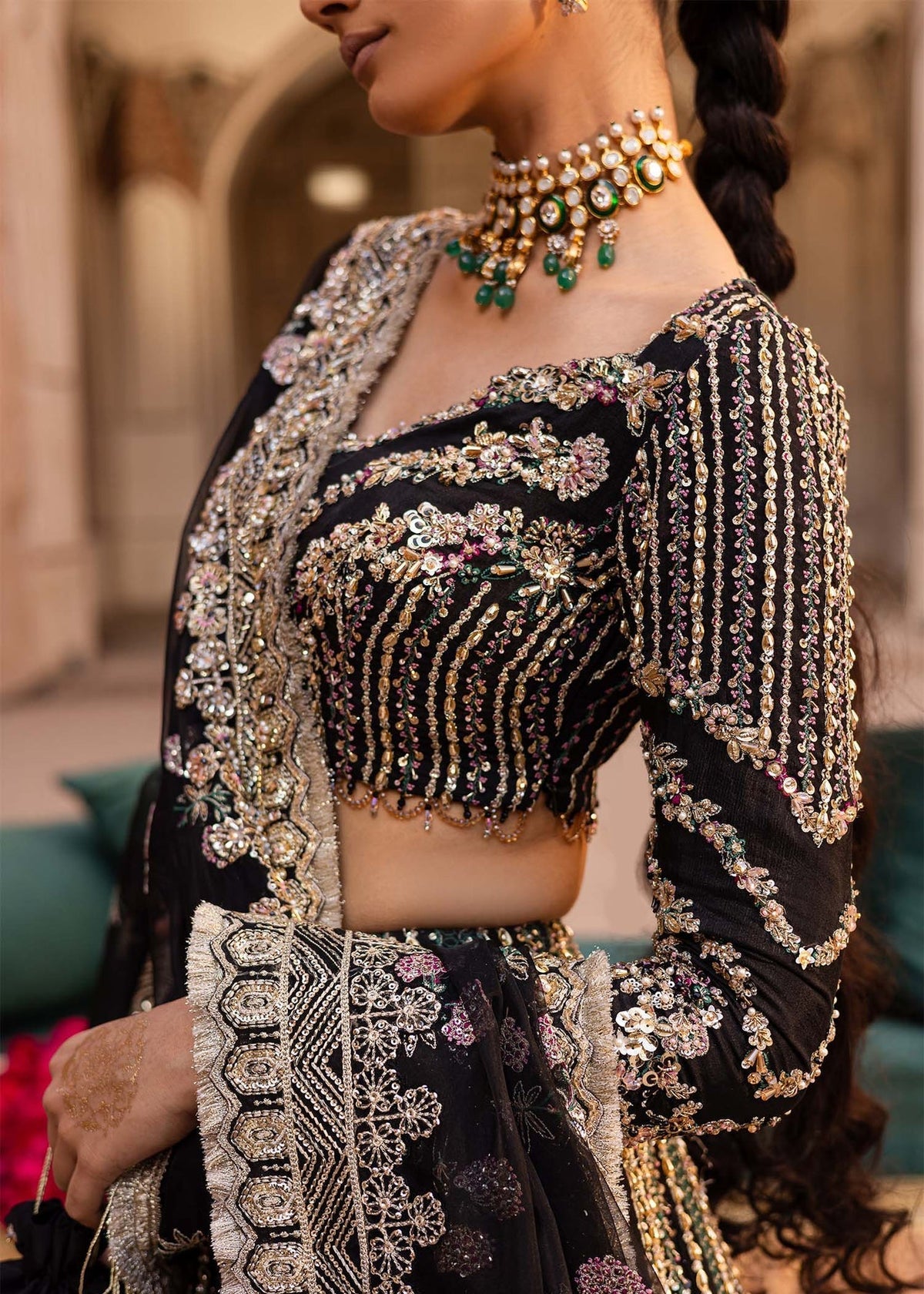 Akbar Aslam Nehaab back view