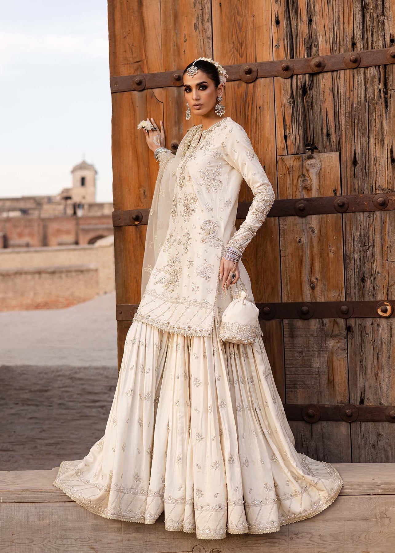 Akbar Aslam | Dastaan Luxury Formals | Roshaneh - House Of Hania