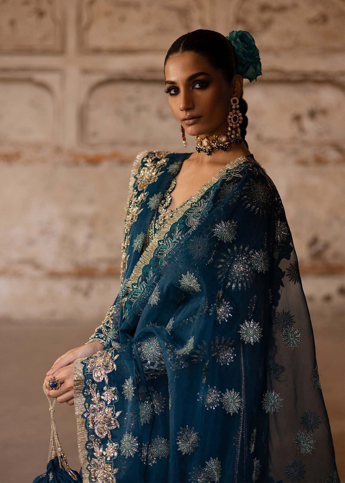 Akbar Aslam Zinia back view