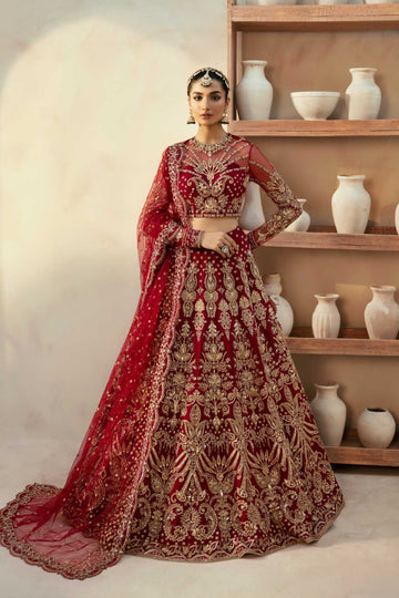 Model wearing Akbar Aslam Embyrlen maxi & lehenga