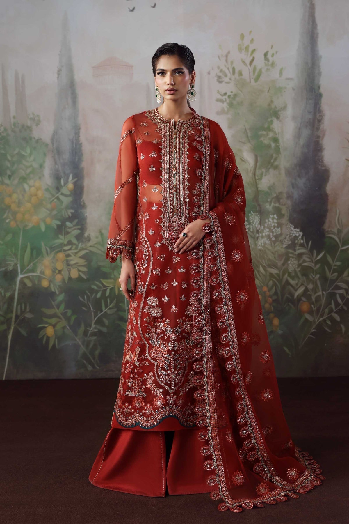 Model wearing Akbar Aslam Laalroz shirt & trousers with dupatta